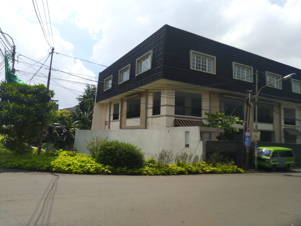 Sewa Gedung Baru konsep Soho di area Kalimalang, Cipinang Muara