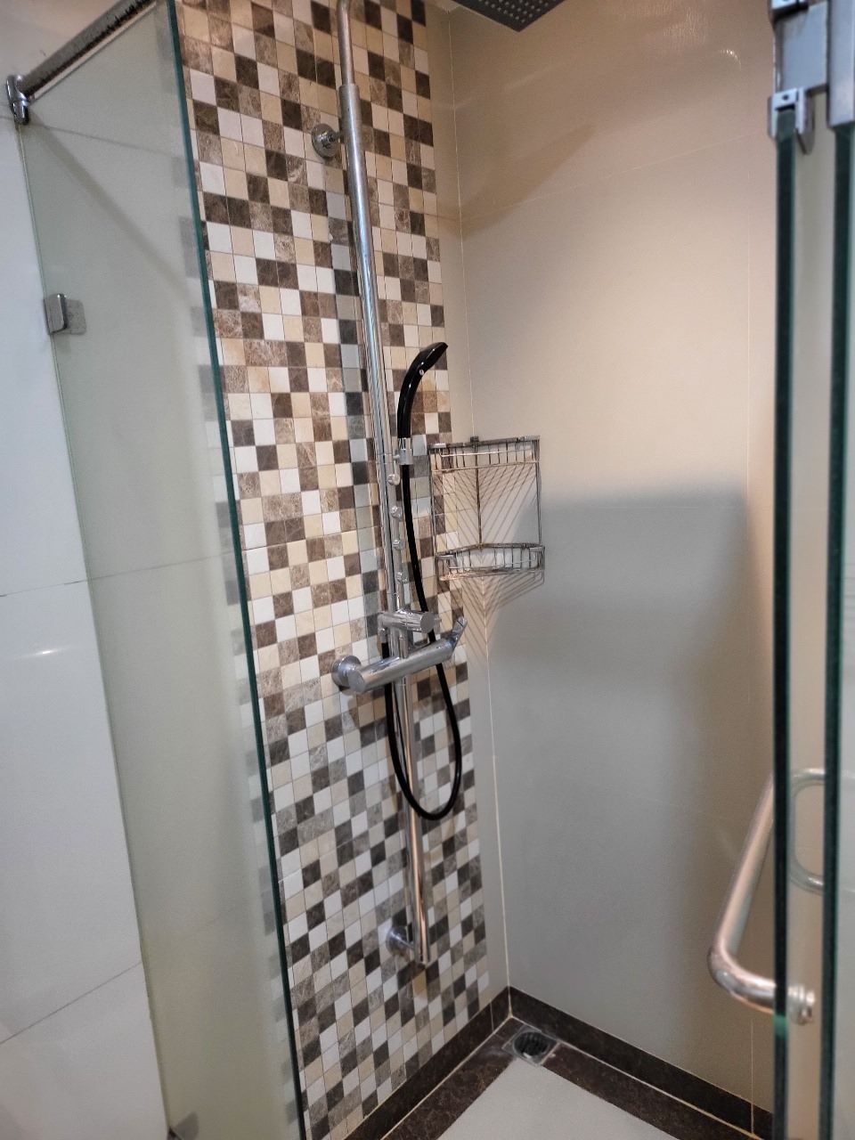 Disewakan Apartemen Sahid Sudirman Residence Karet Tengsin