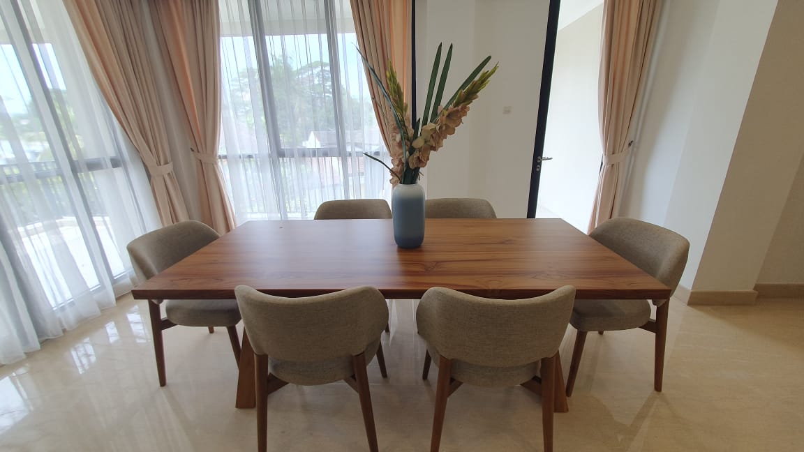 Disewakan 3 bedrooms apartment at Executive Paradise Complex