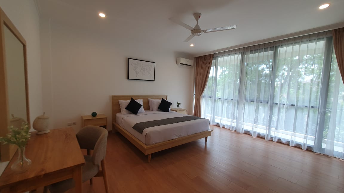 Disewakan 3 bedrooms apartment at Executive Paradise Complex