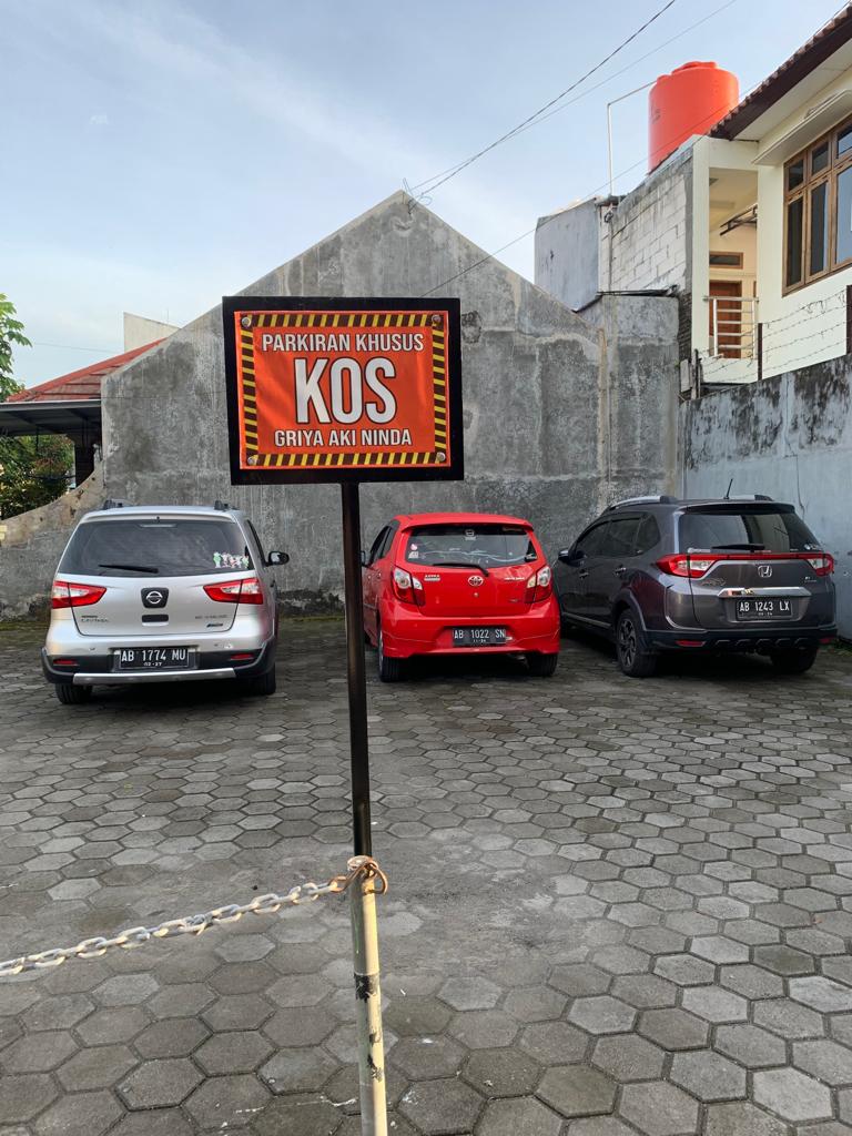 Dijual Kos Strategis di Dekat UPN – Investasi Menjanjikan!