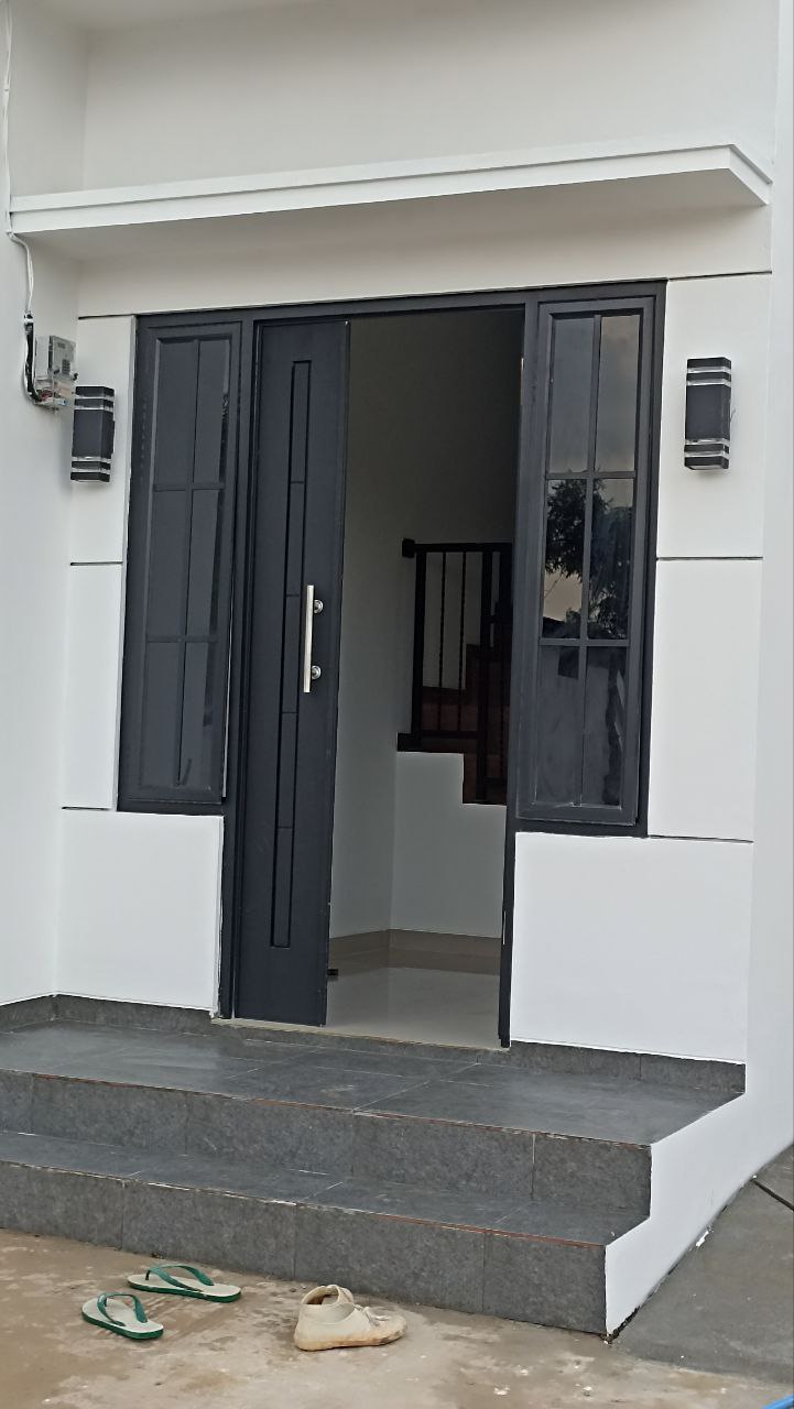 Rumah 2lantai 3kamar di Kalisari Pasar Rebo Jakarta Timur