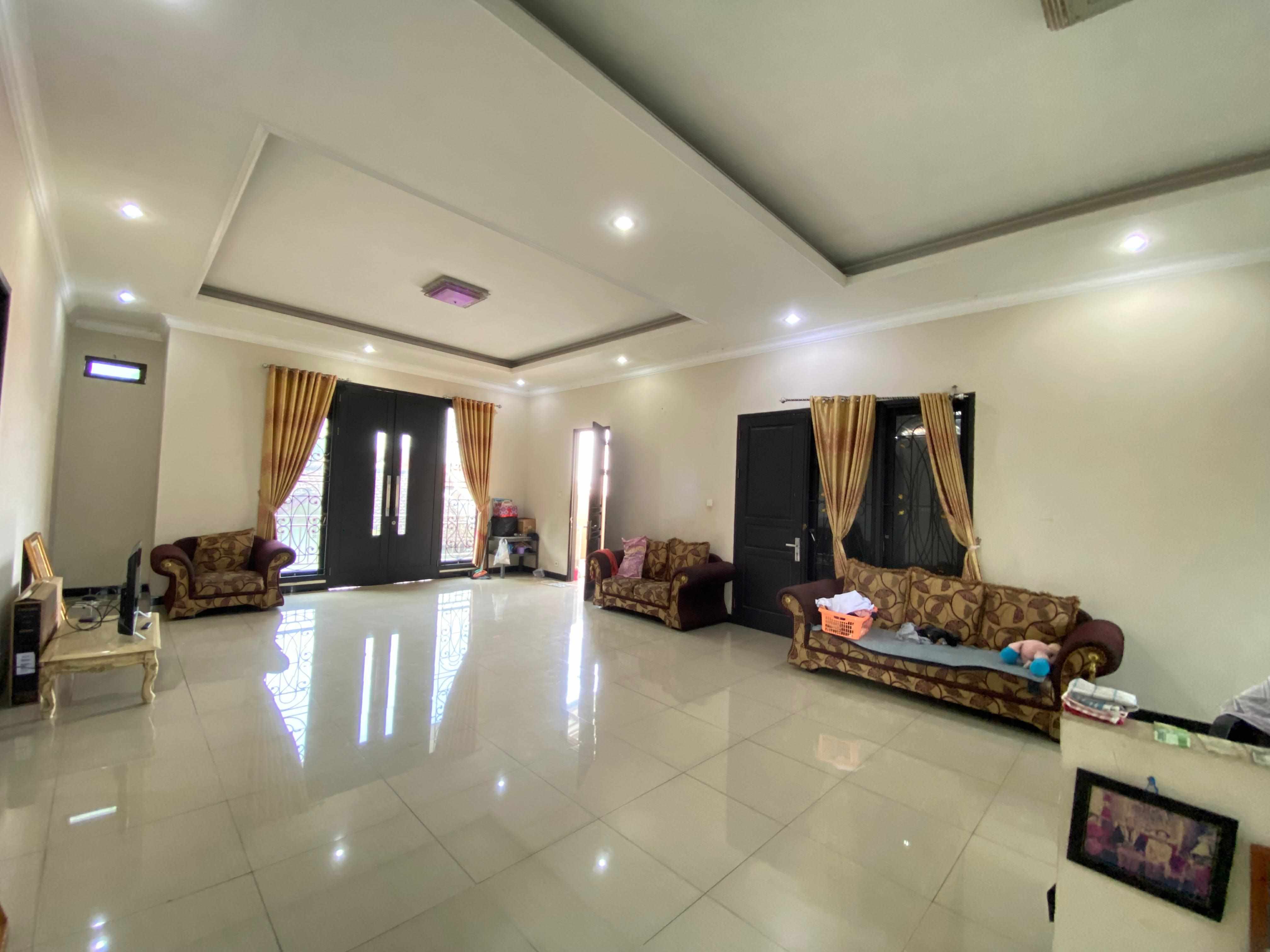 Dijual Rumah 2 Lantai di Jatiasih, Bekasi, Jawa Barat