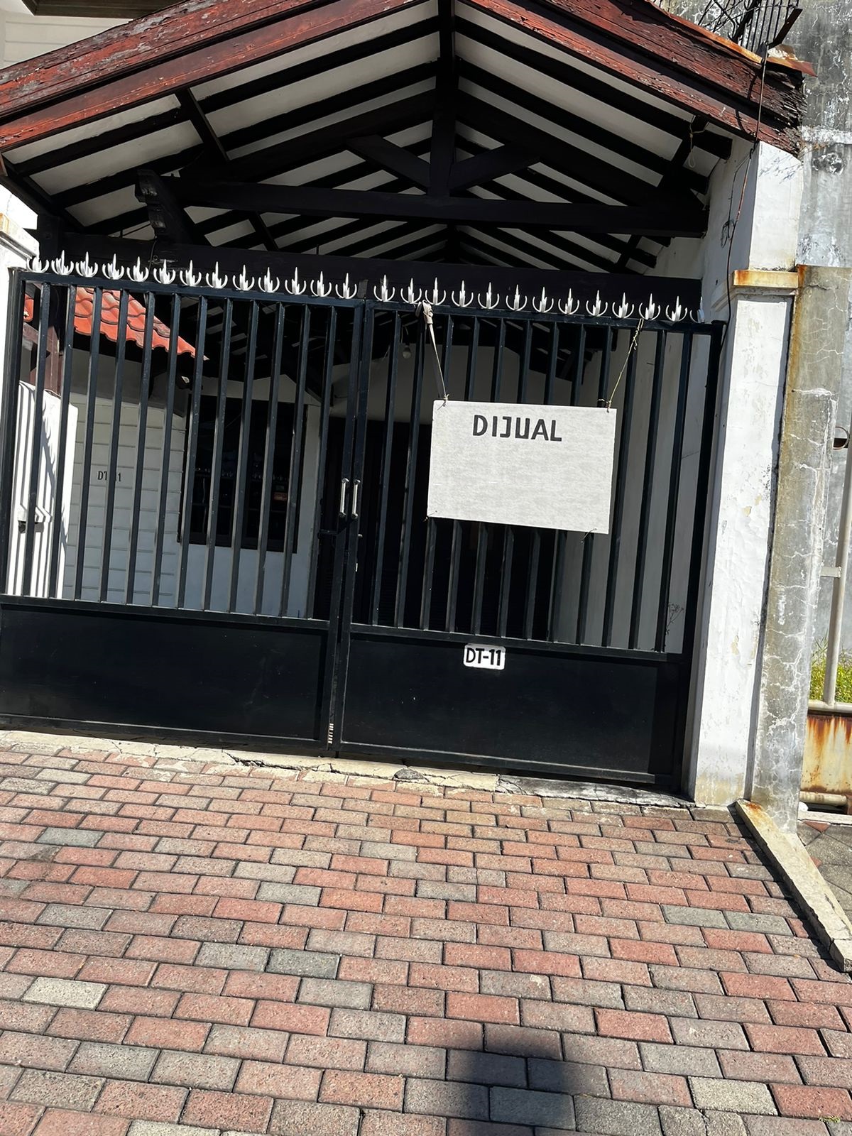 rumah dijual satelit utara surabaya