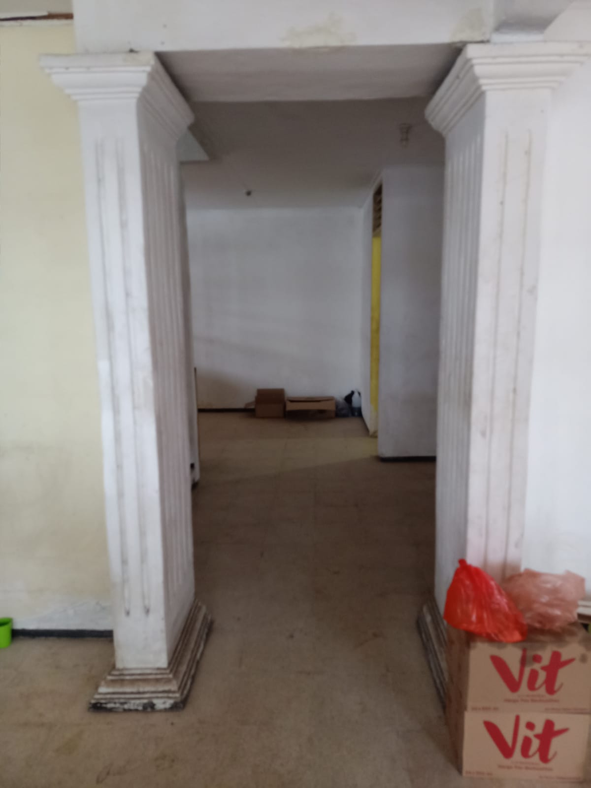 Disewakan rumah di area usaha kuliner Kelapa Gading Timur