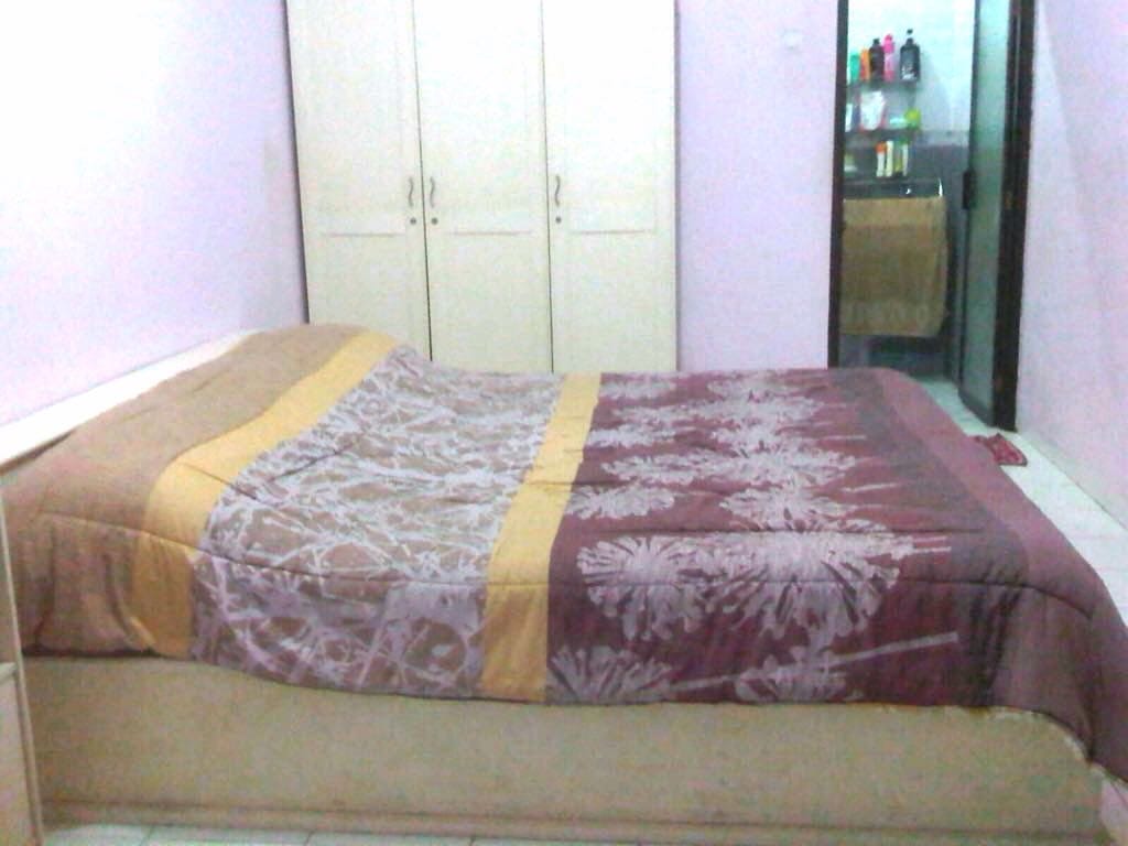 Dijual Rumah Strategis Bintaro Sektor 5