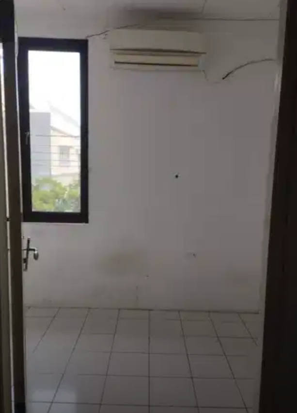Dijual rumah Taman Palem Lestari, Cengkareng Barat, Cengkareng