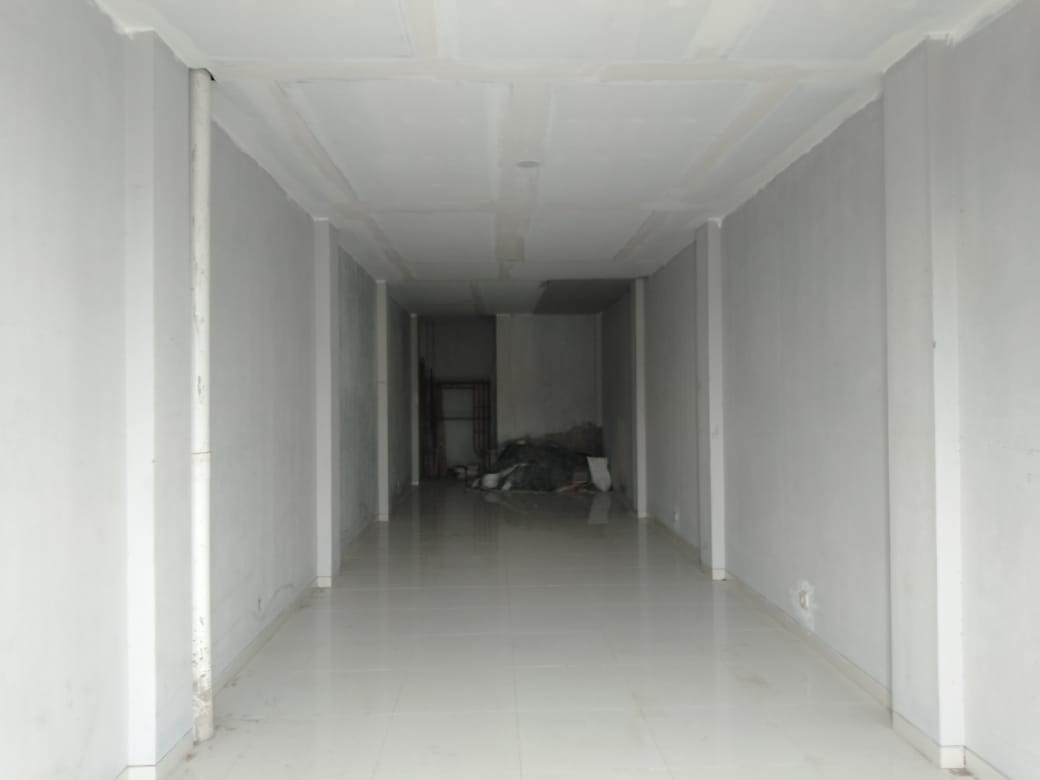 2 unit ruko baru komersil dijual di area Karang Tengah