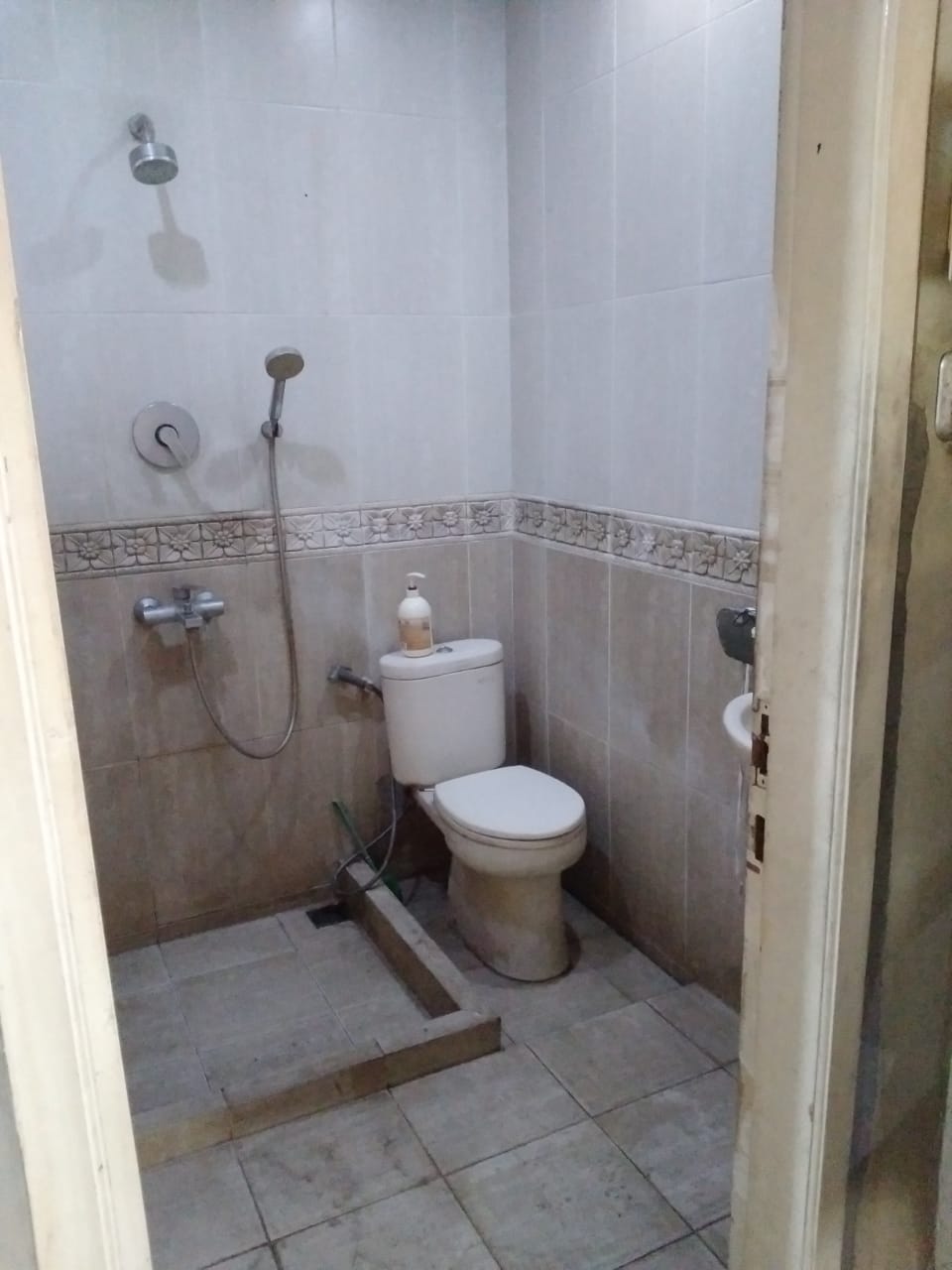 Dijual rumah Mediterania di Bukit Cirendeu Pisangan, Ciputat