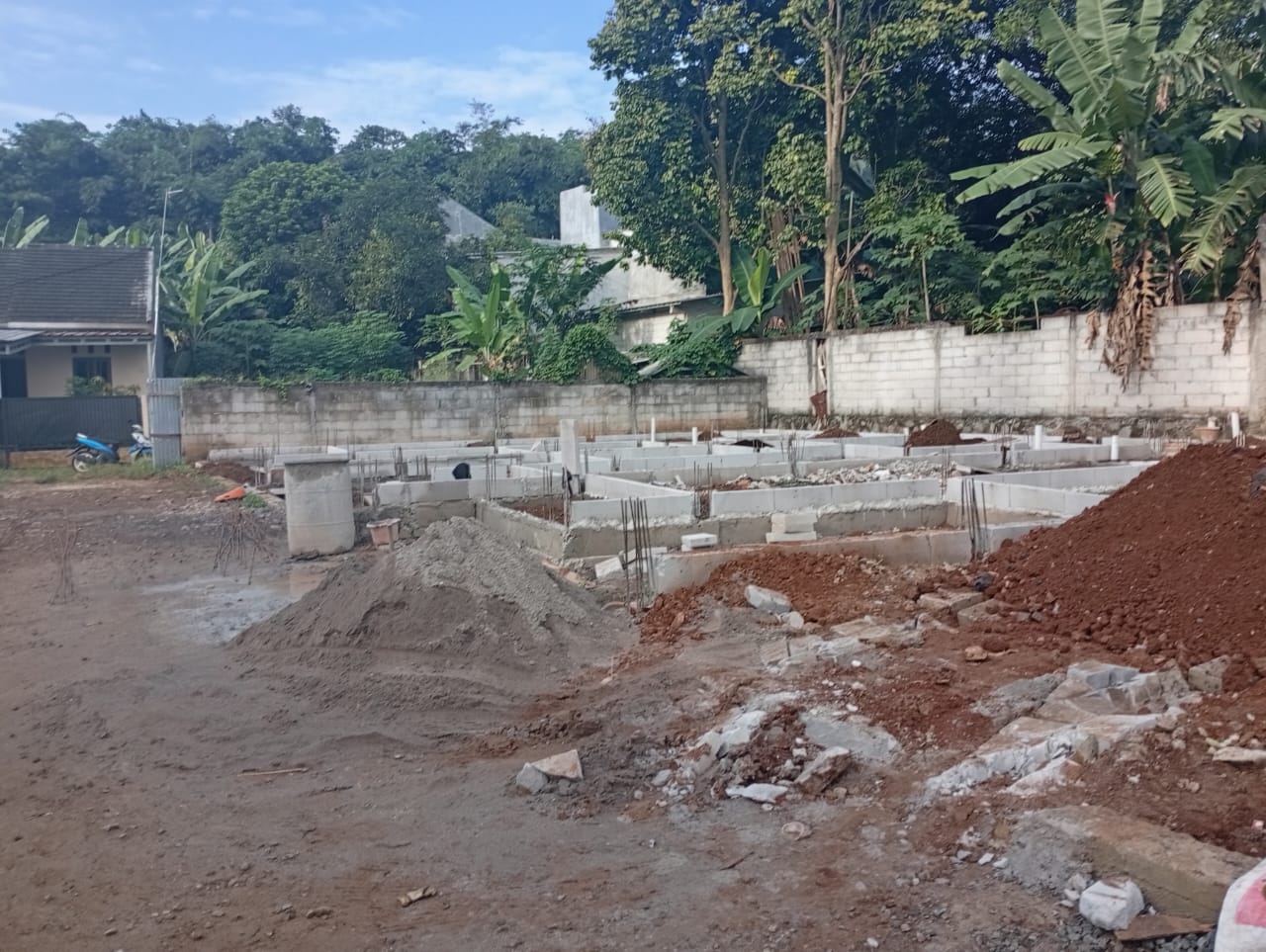 Rumah murah 12 unit 400 juta cash only dekat Grand Depok City