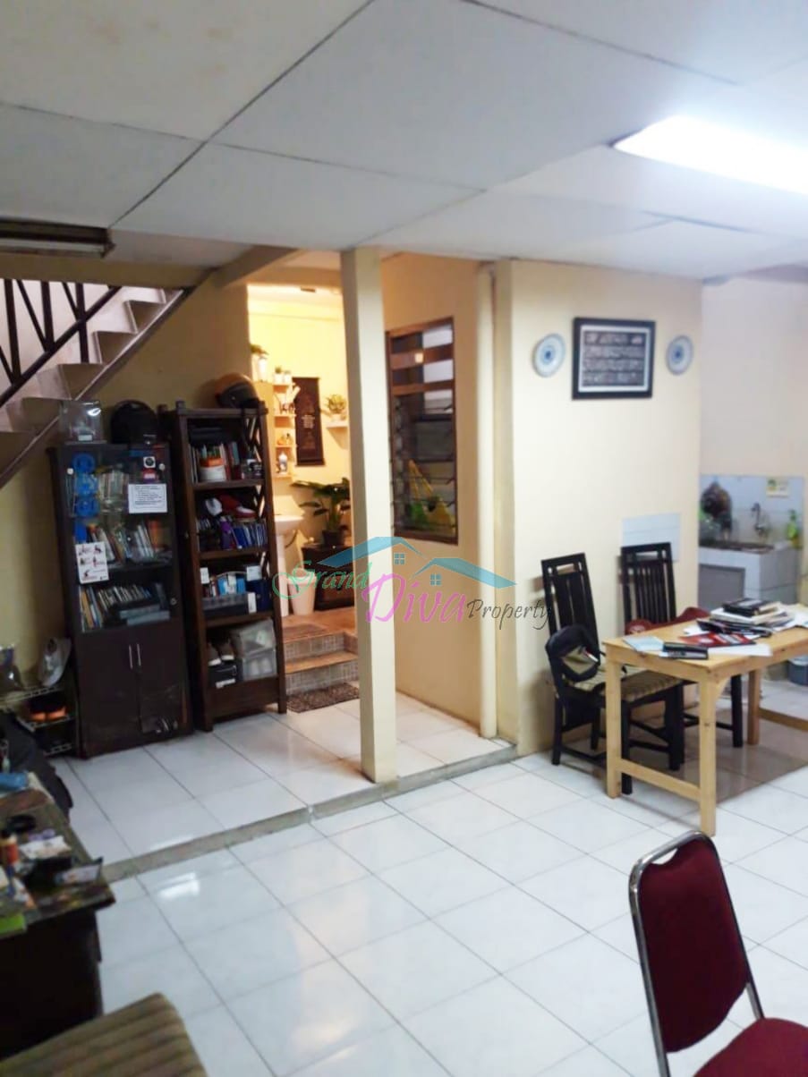 RUMAH DI PONDOK SURYA MANDALA