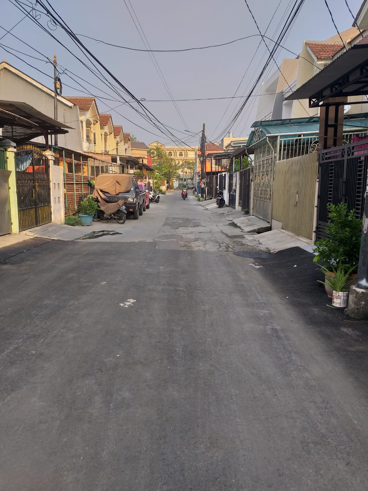Dijual rumah komplek di Perumahan Duri Kosambi, Cengkareng