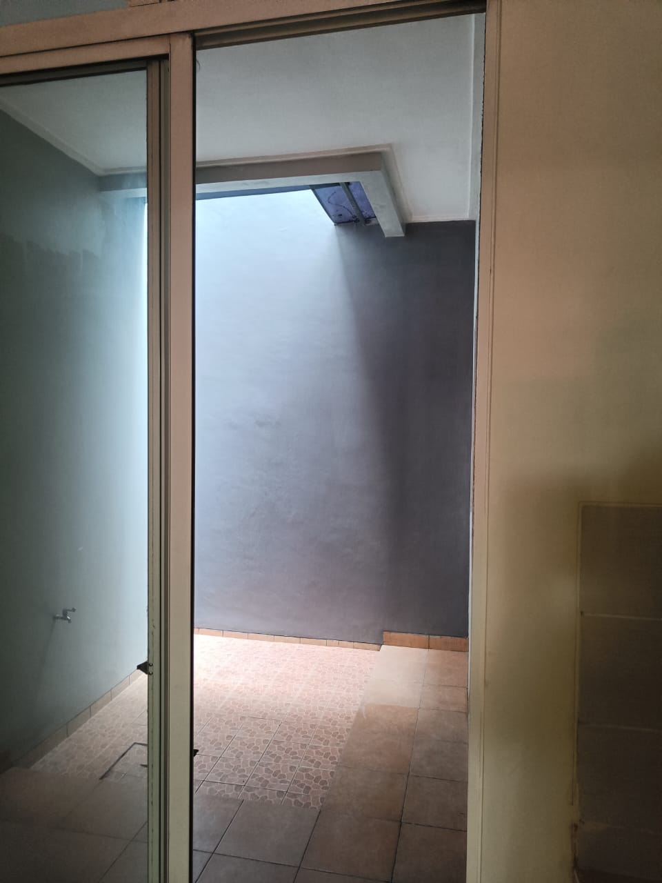 Dijual bu rumah Green Lake City, Petir, Cipondoh, Kota Tangerang