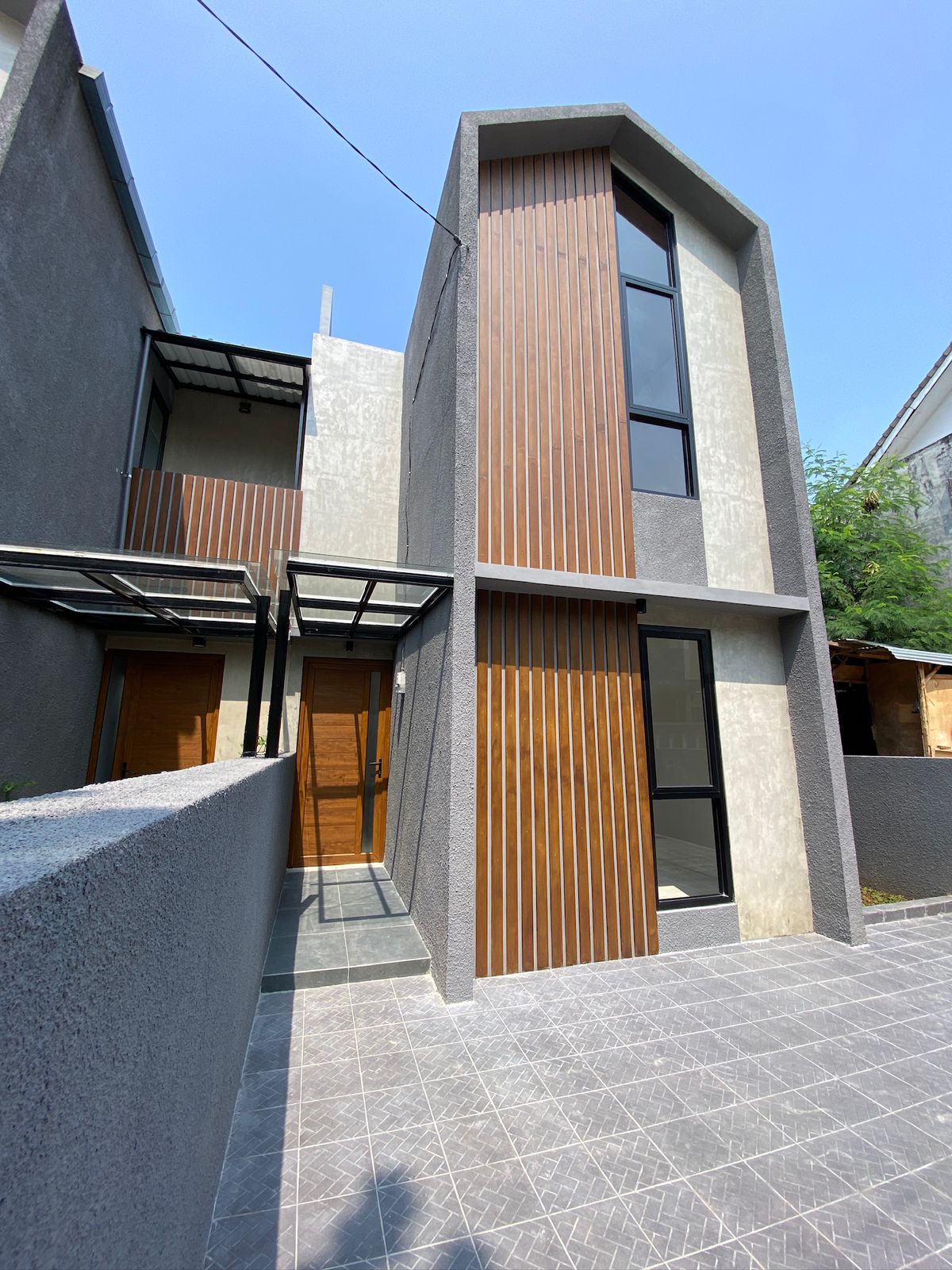 Dijual rumah baru komplek di Cipedak, Jagakarsa, Jakarta Selatan