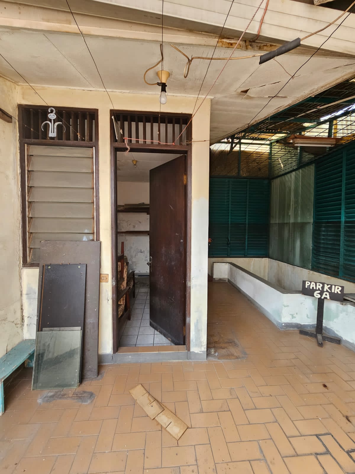 Dijual rumah di Taman Semanan Indah, Semanan, Kalideres, Jakarta