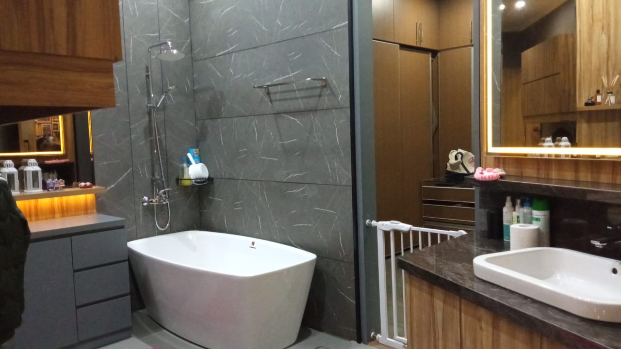 Dijual rumah Intercon Kebun Jeruk, Srengseng, Kembangan