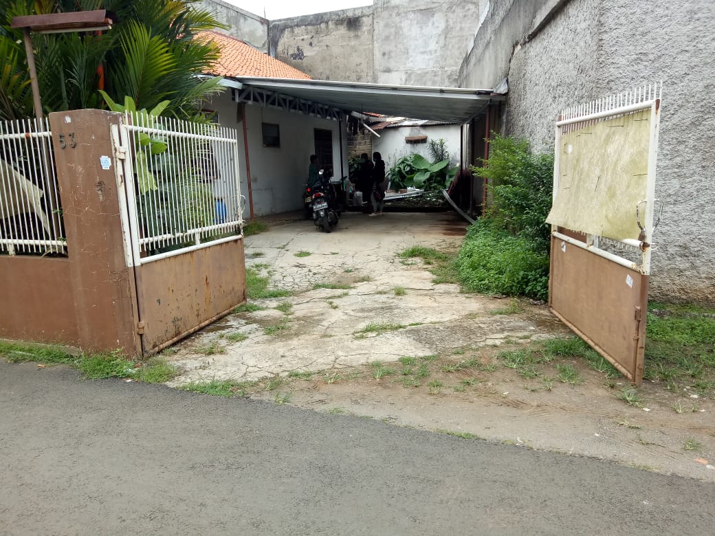 Dijual rumah strategis di Tanjung Barat, Jagakarsa, Jakarta