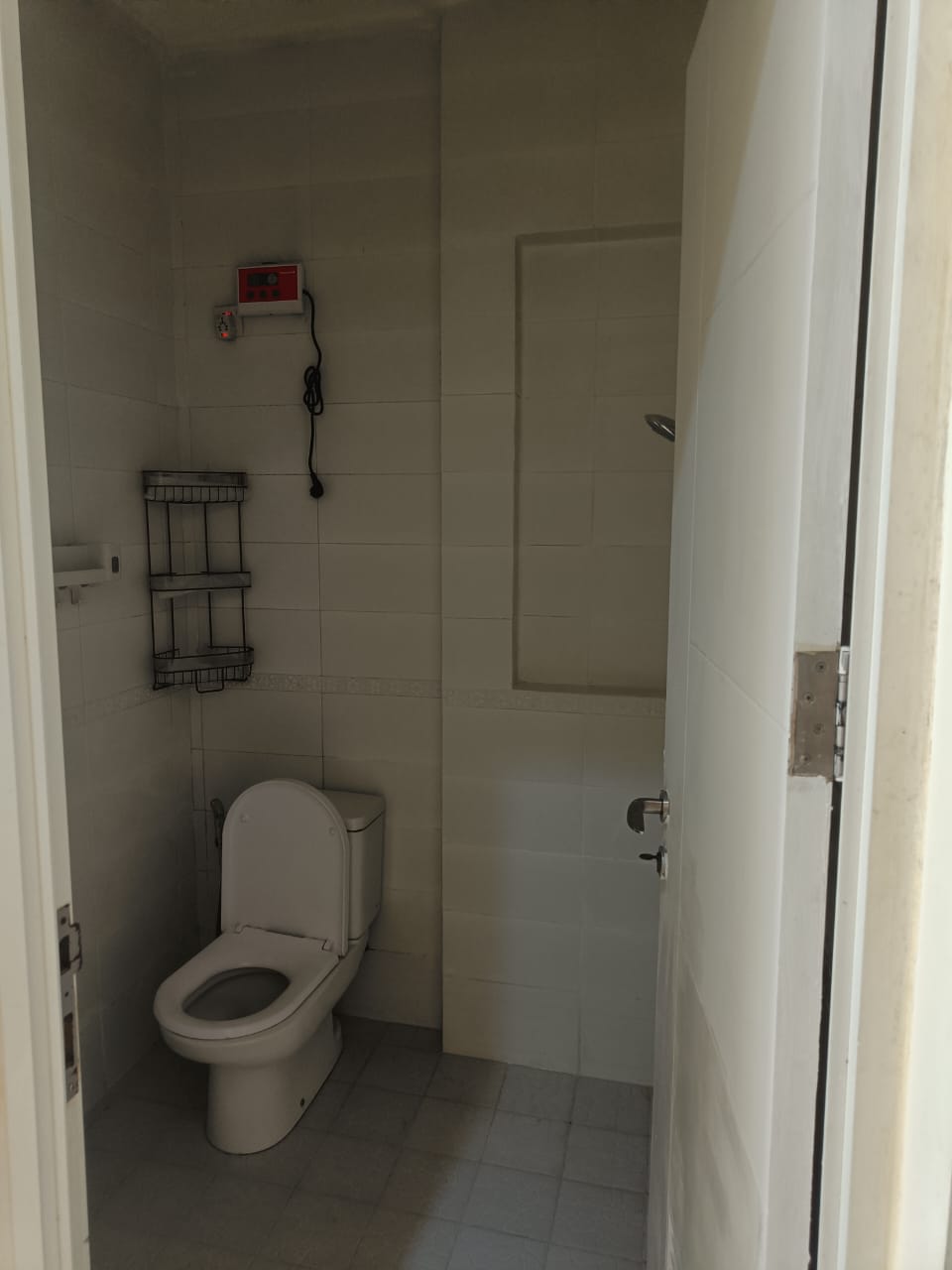 Dijual bu rumah Green Lake City, Petir, Cipondoh, Kota Tangerang