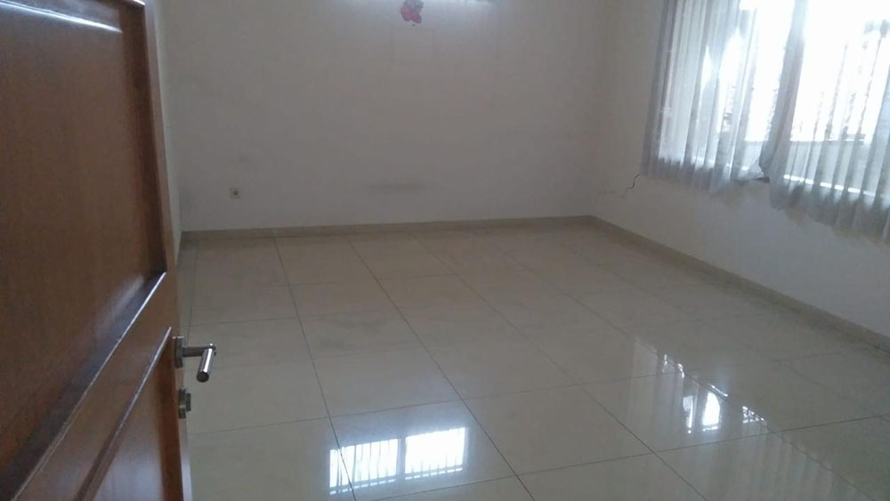Rumah Mewah Tanah Luas Harga Murah di Sayap Jl. Supratman Bdg