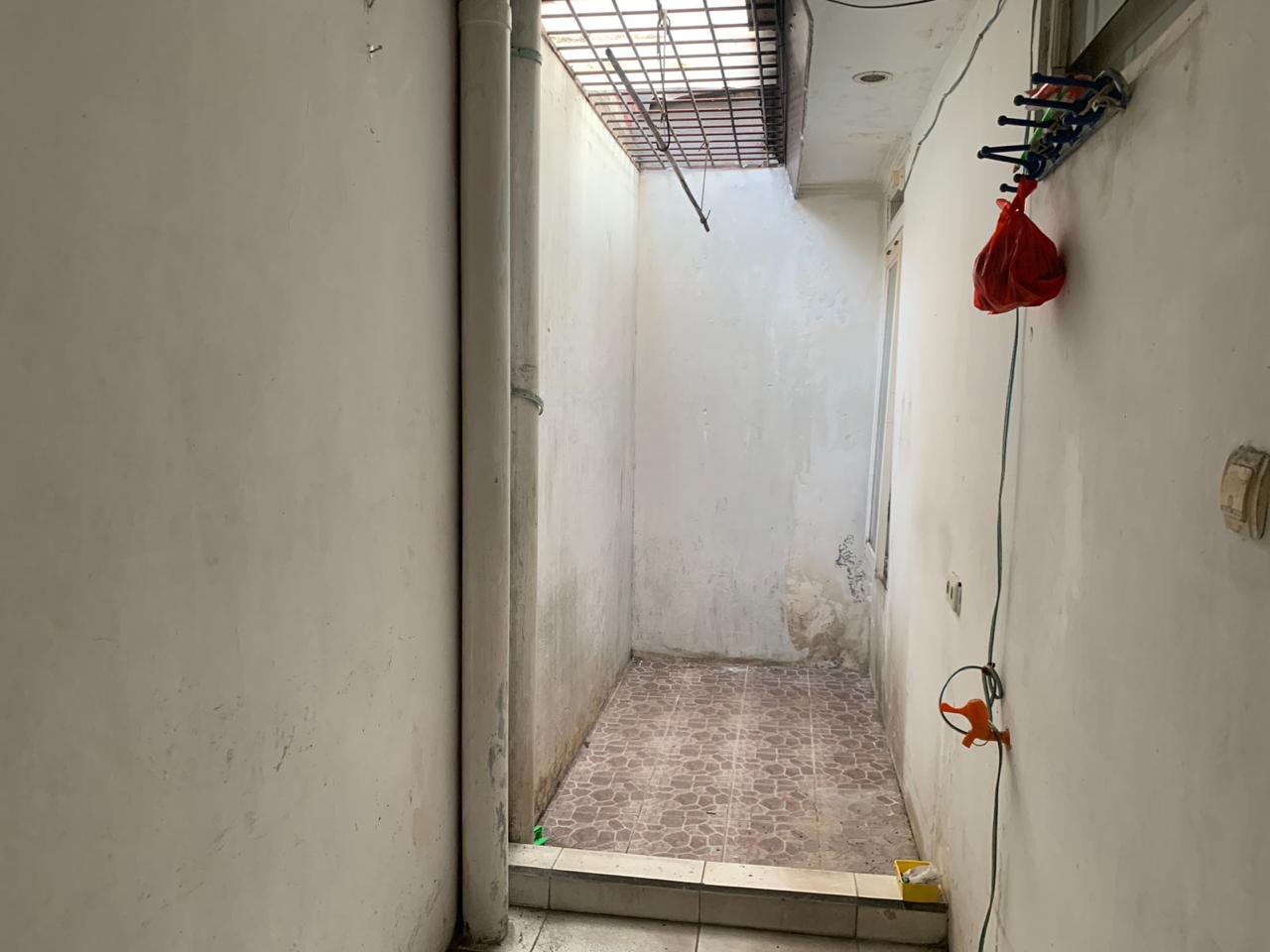Dijual Cepat Rumah Hook Harga Menarik Di Taman Mangu Indah