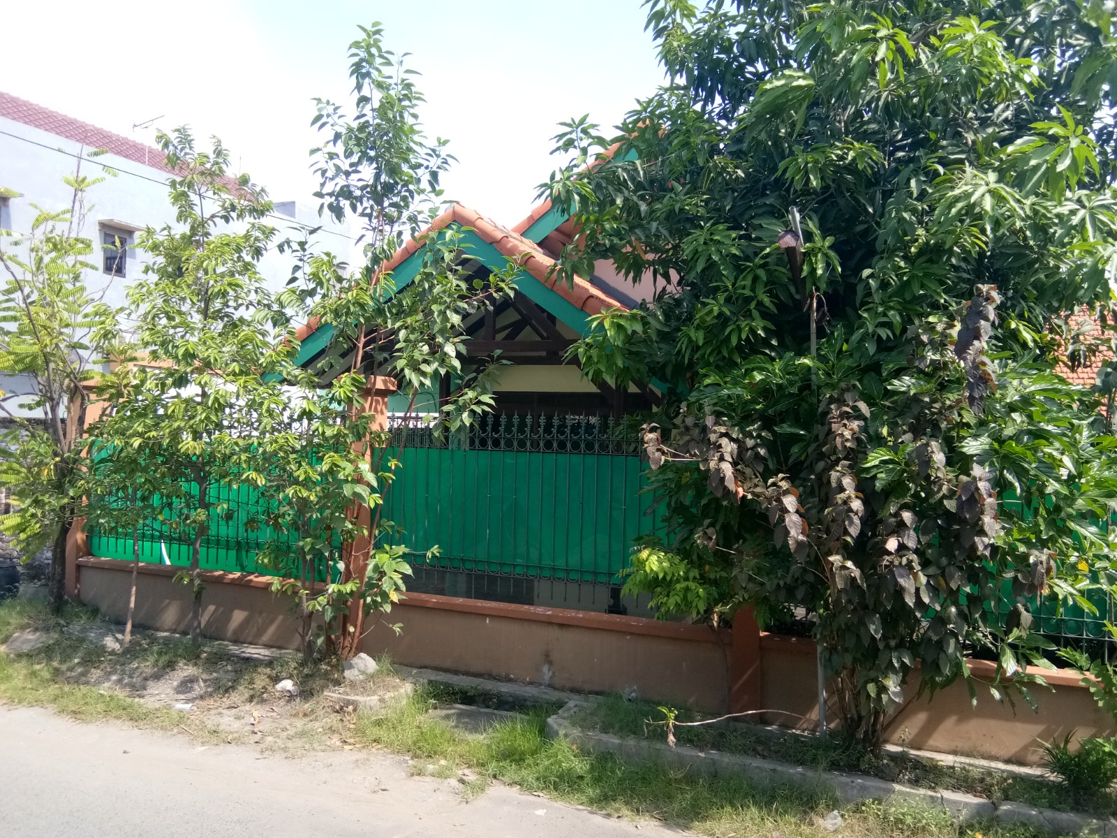 rumah dijual bratang gede surabaya
