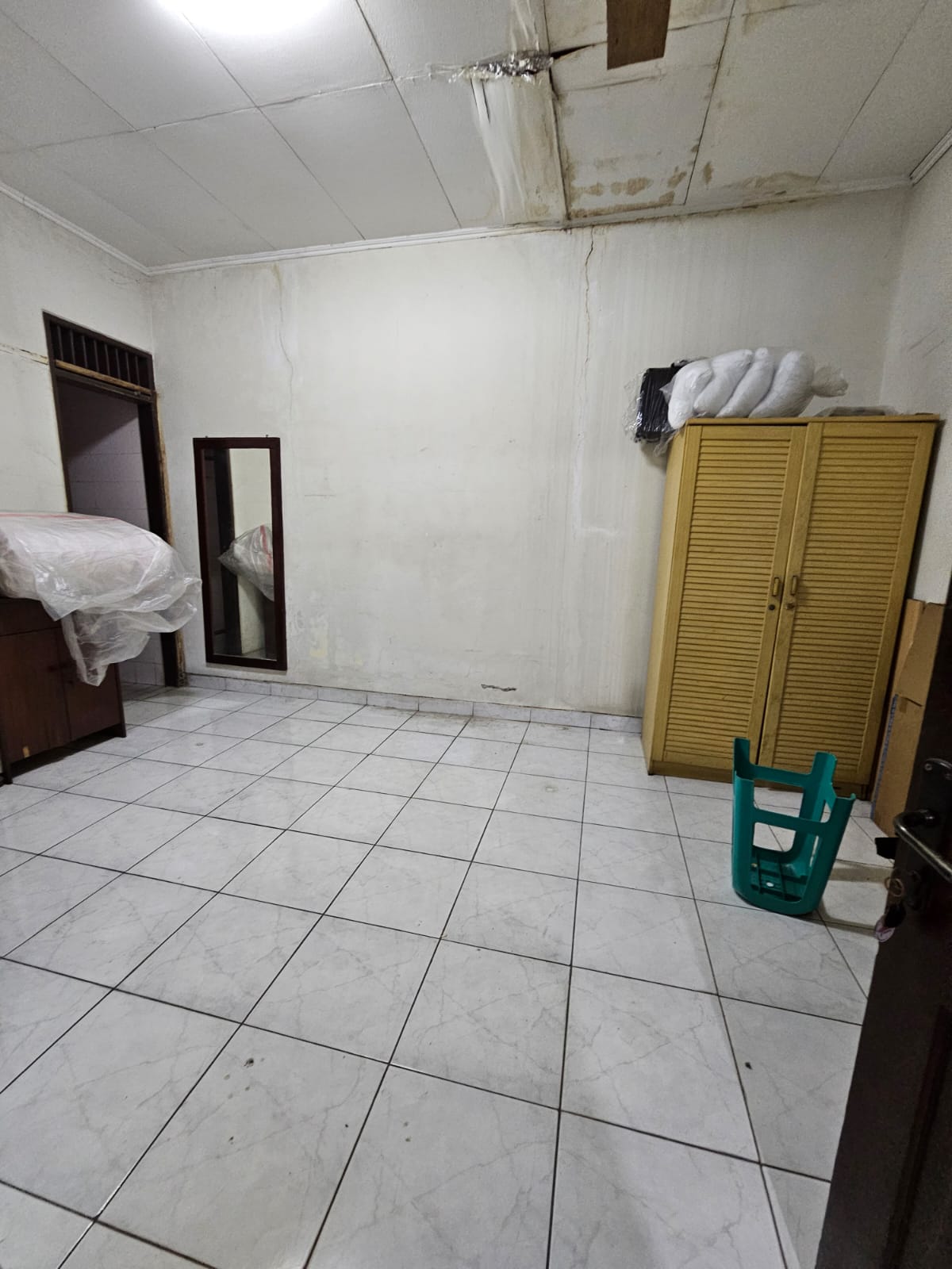 Dijual rumah di Taman Semanan Indah, Semanan, Kalideres, Jakarta