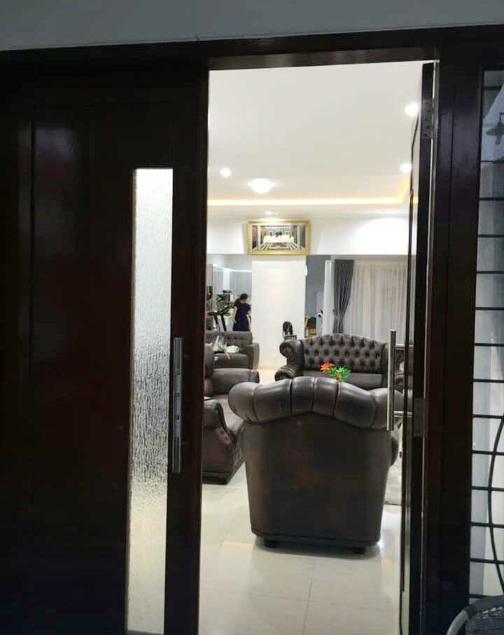RUMAH DI PERUM PENINSULA BEKASI SELATAN