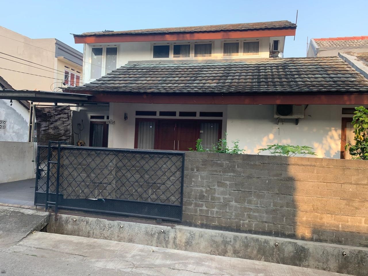 Dijual Cepat Rumah Hook Harga Menarik Di Taman Mangu Indah
