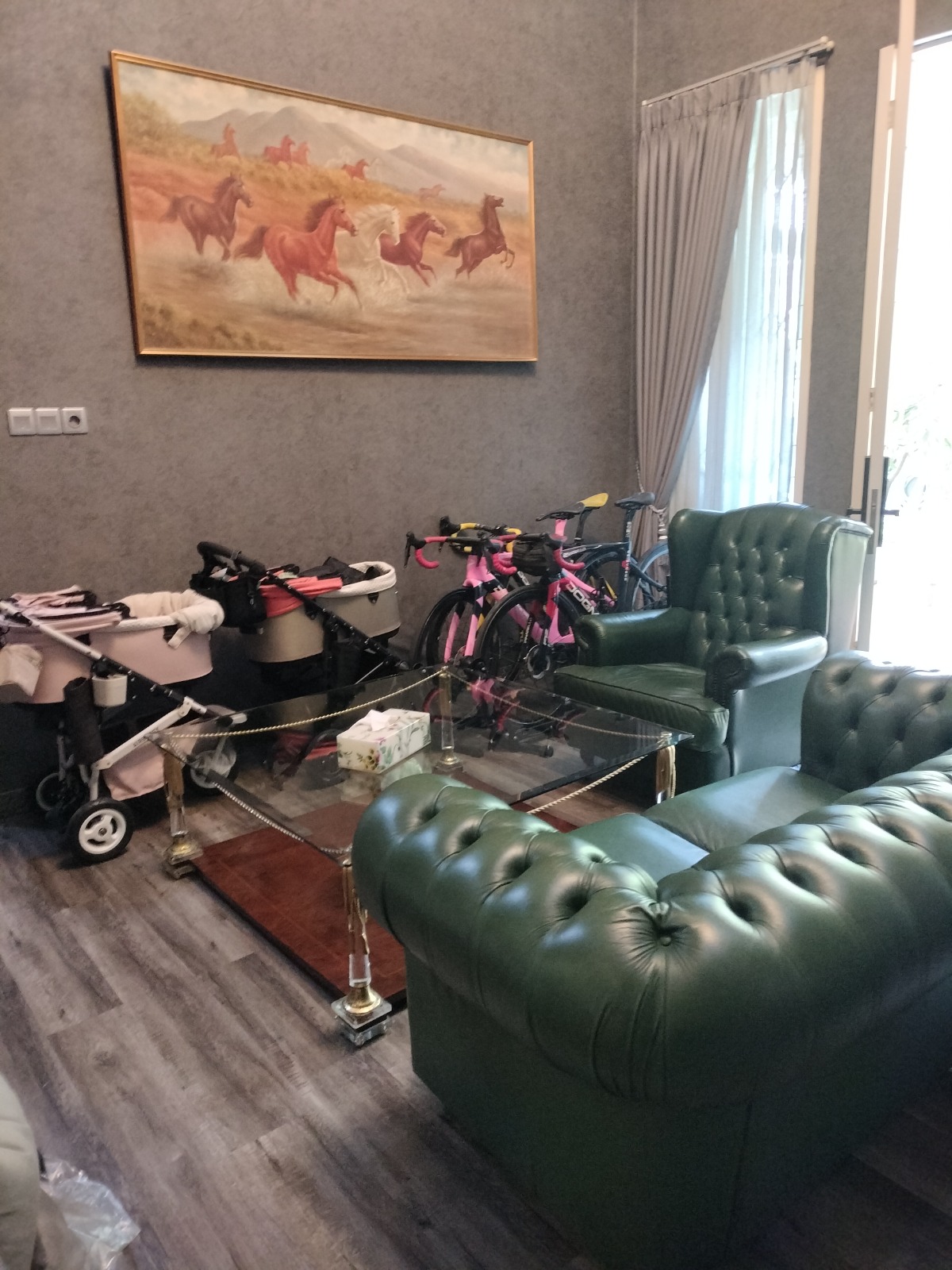 Dijual rumah Intercon Kebun Jeruk, Srengseng, Kembangan