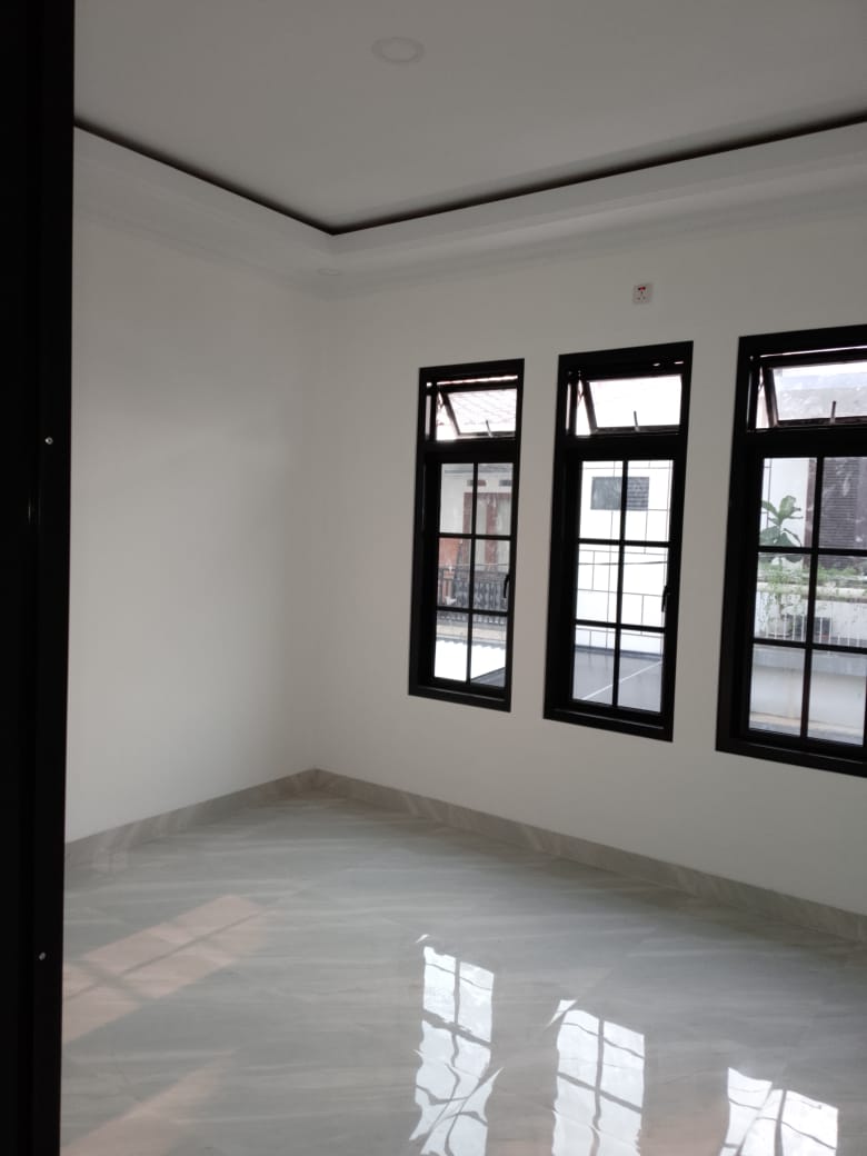 Dijual rumah cluster di Ciganjur, Jagakarsa, Jakarta Selatan