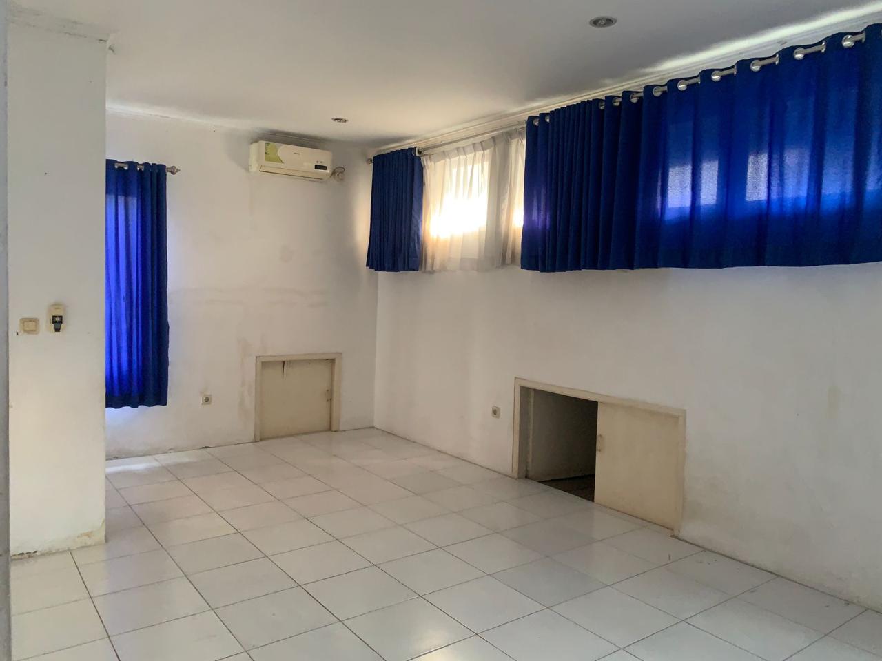 Dijual Cepat Rumah Hook Harga Menarik Di Taman Mangu Indah