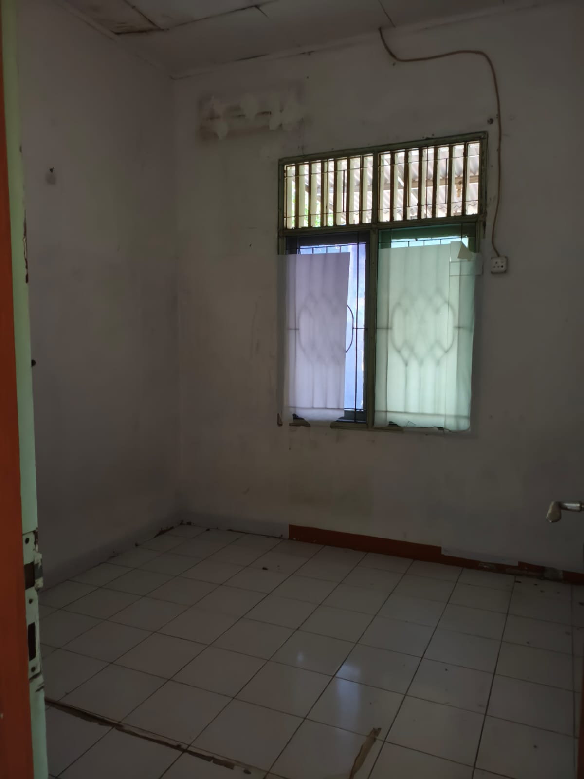 Dijual rumah komplek di Duri Kosambi, Cengkareng, Jakarta Barat