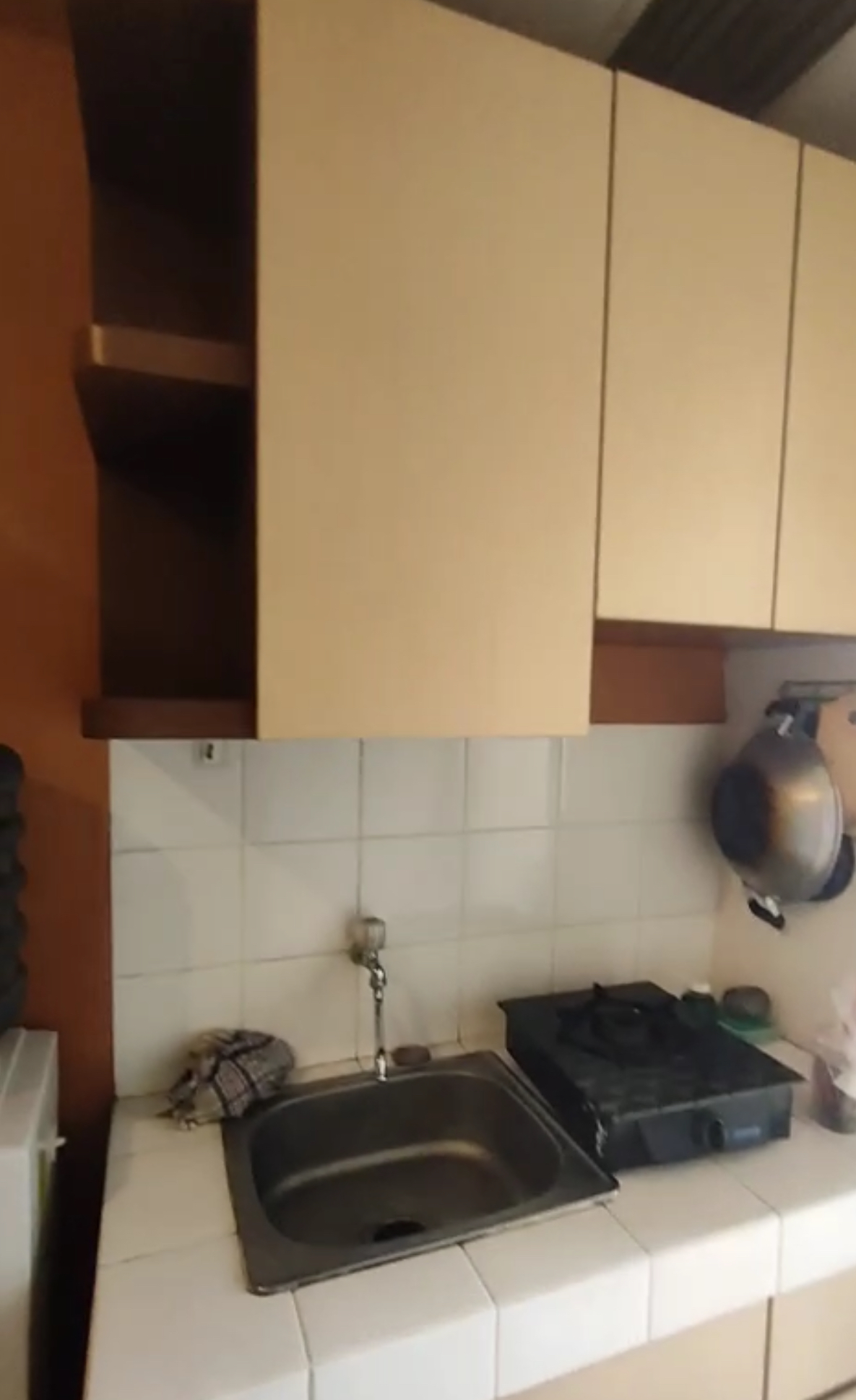 Disewakan Apartment Parahyangan Residence Tower Pangrango lantai