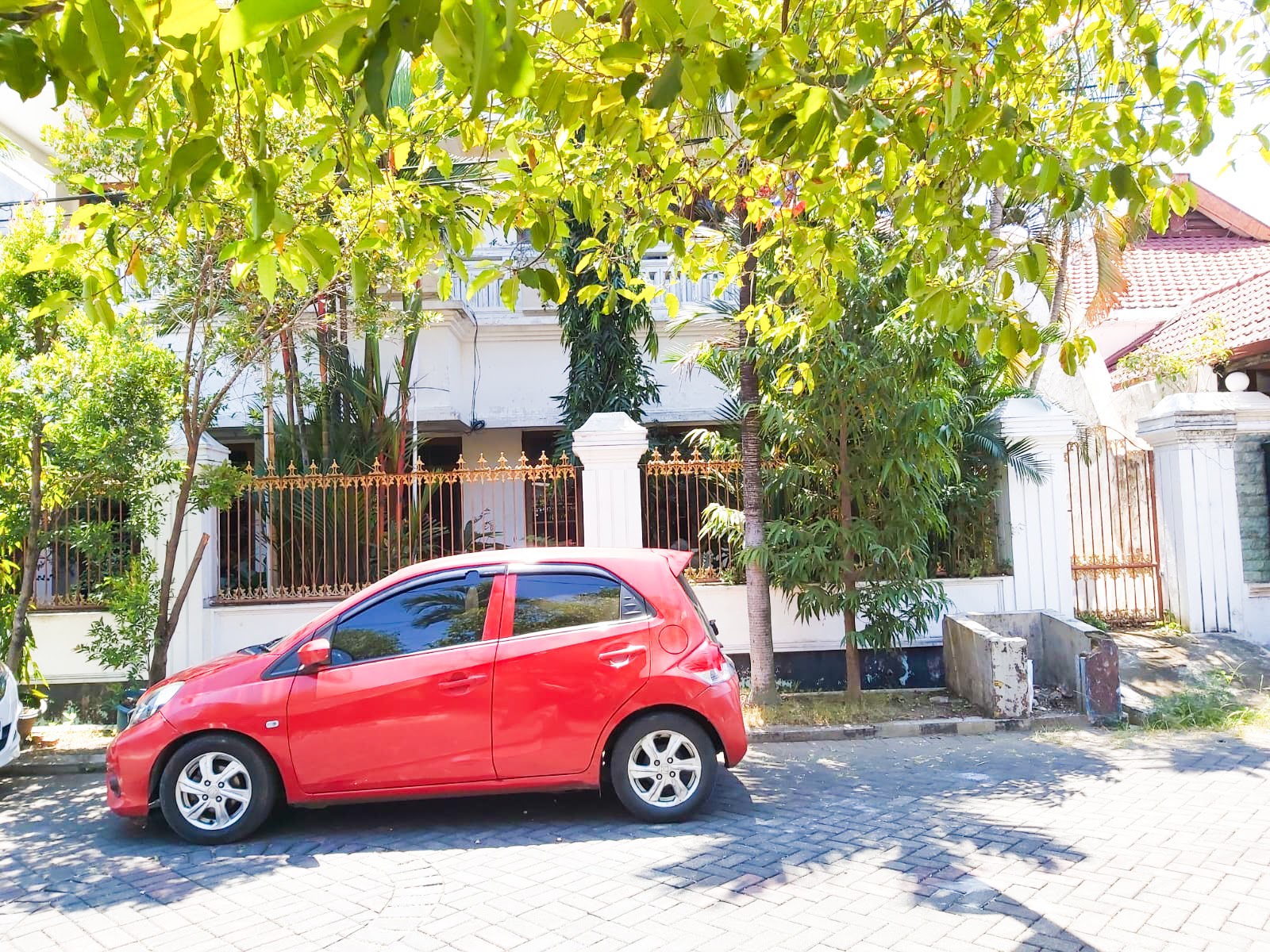 Rumah JL MANYAR KARTIKA VI Surabaya