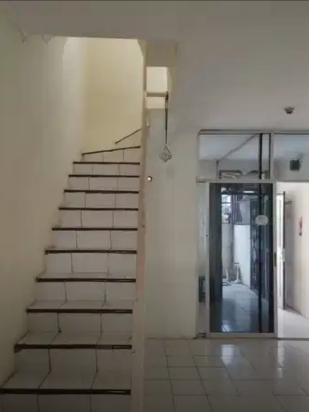 Dijual rumah Taman Palem Lestari, Cengkareng Barat, Cengkareng