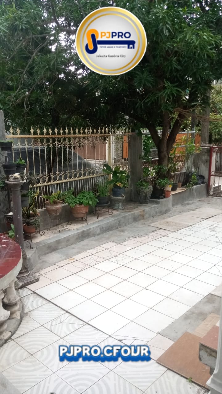 Dijual Rumah Cantik Posisi Hook di Harapan Indah Bekasi