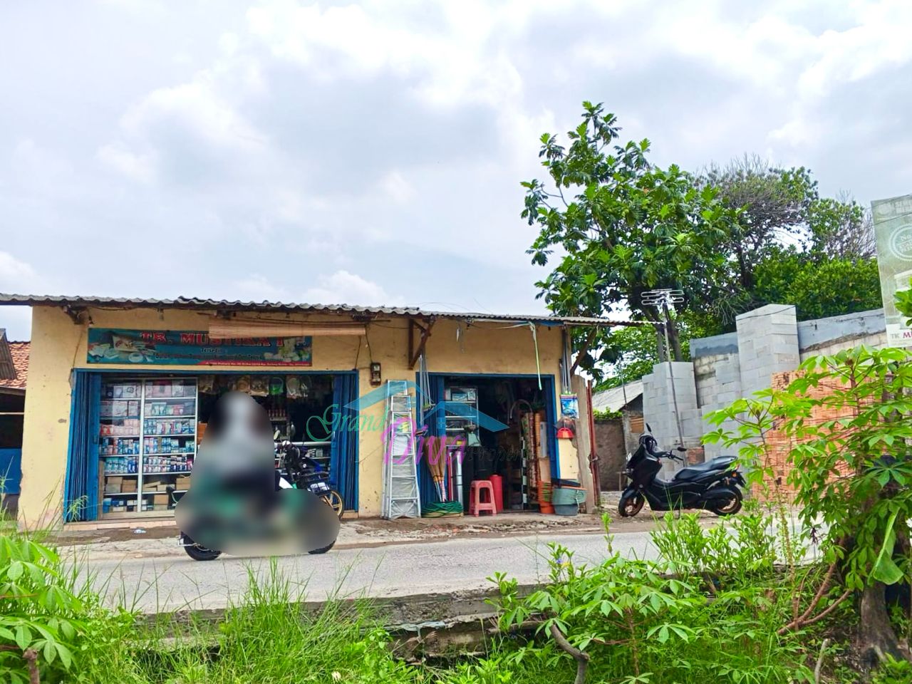 TANAH BONUS BANGUNAN DI JALAN RAYA SELANG BULAK CIBITUNG