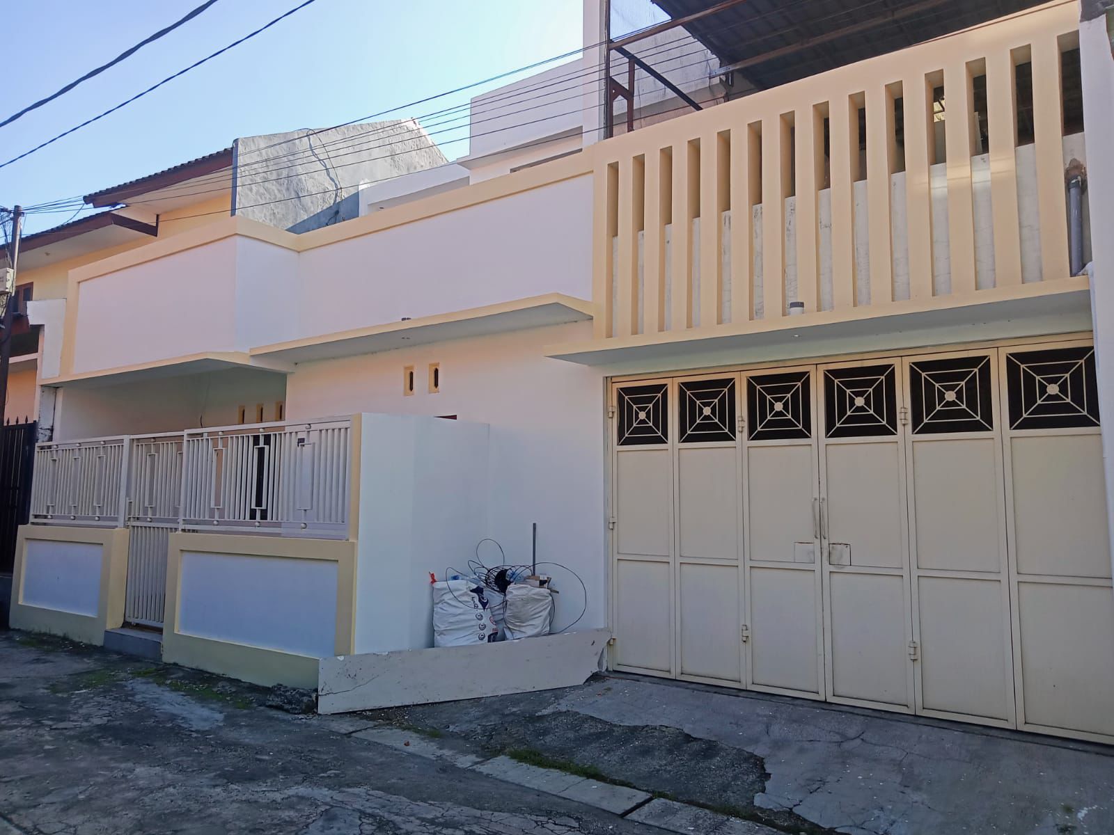 rumah dijual petemon timur surabaya