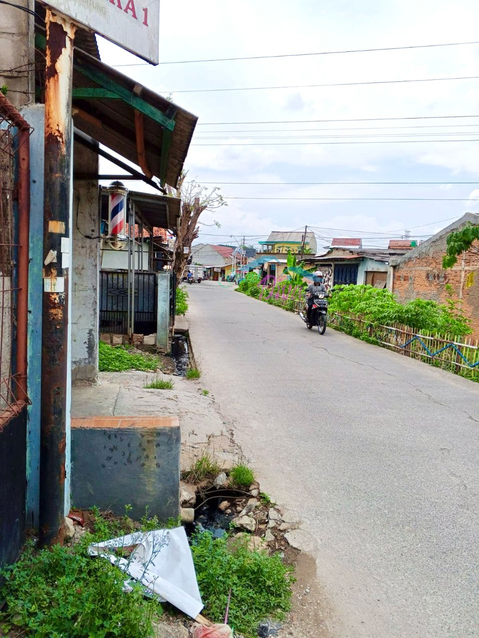 TANAH BONUS BANGUNAN DI JALAN RAYA SELANG BULAK CIBITUNG