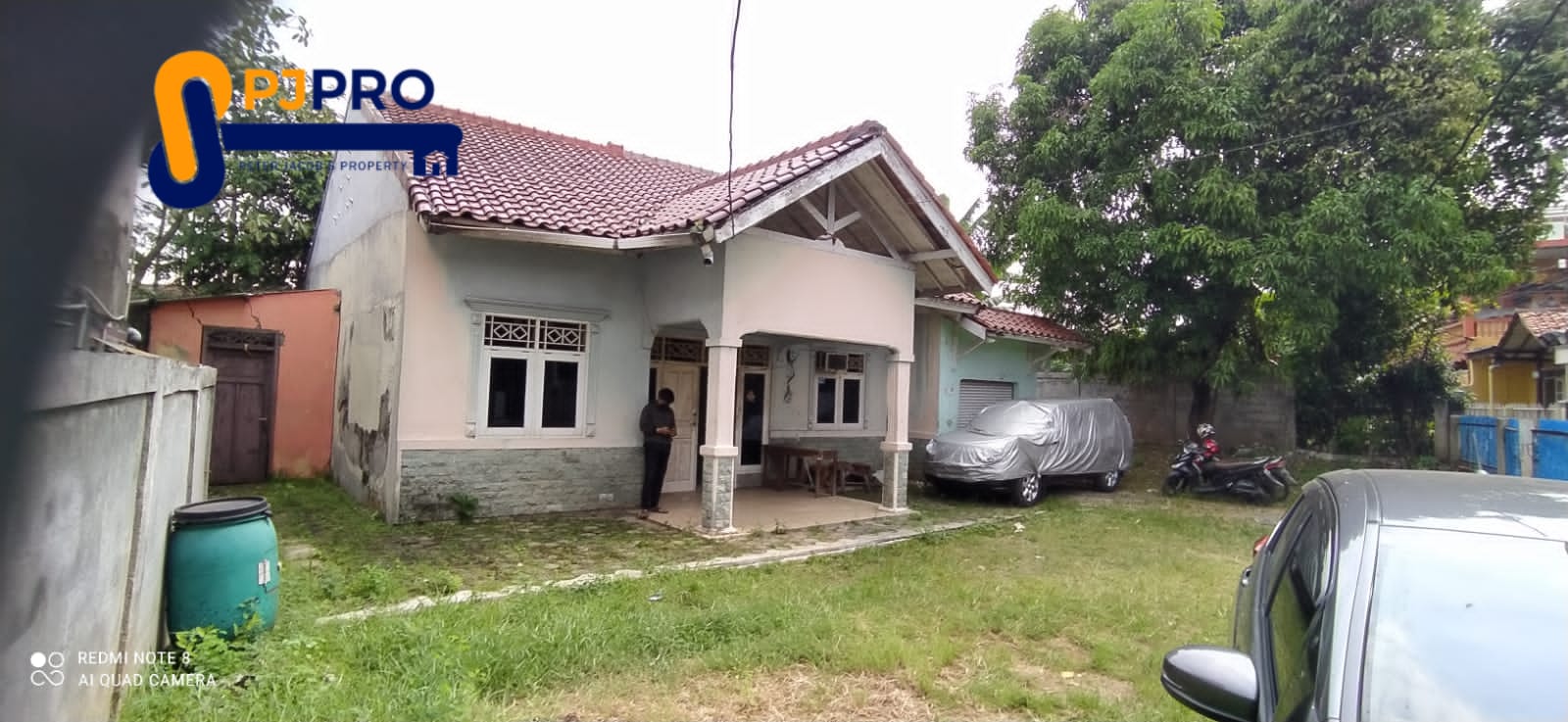 Dijual Rumah Tua Perlu Renovasi Total Hitung Tanah di Kampung Ma