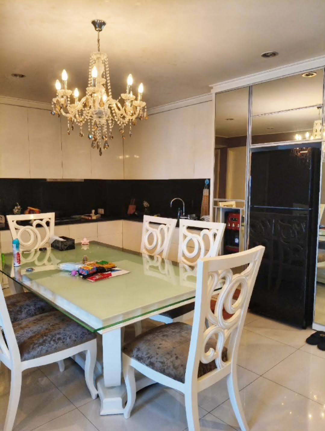 SEWA Apartment THE VUE Lt 12 Ciputra World Surabaya