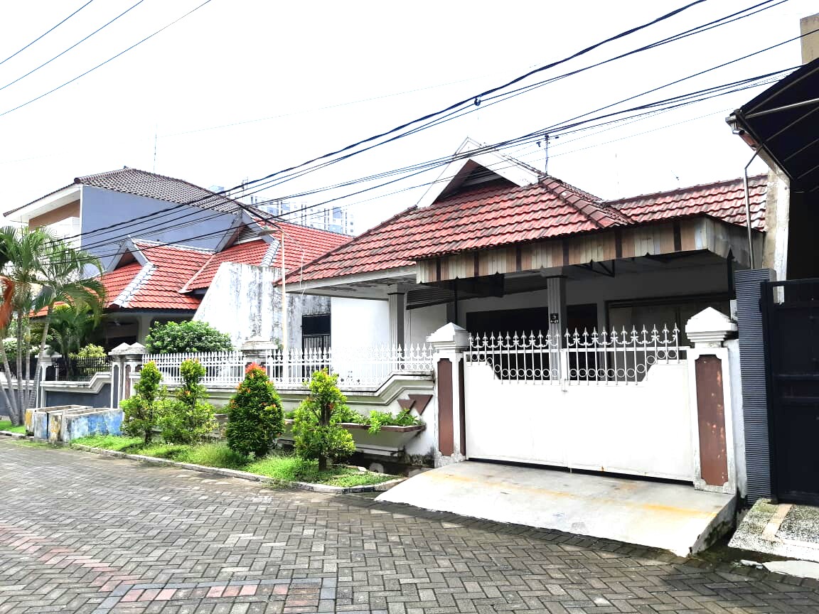 rumah dijual manyar kartika surabaya