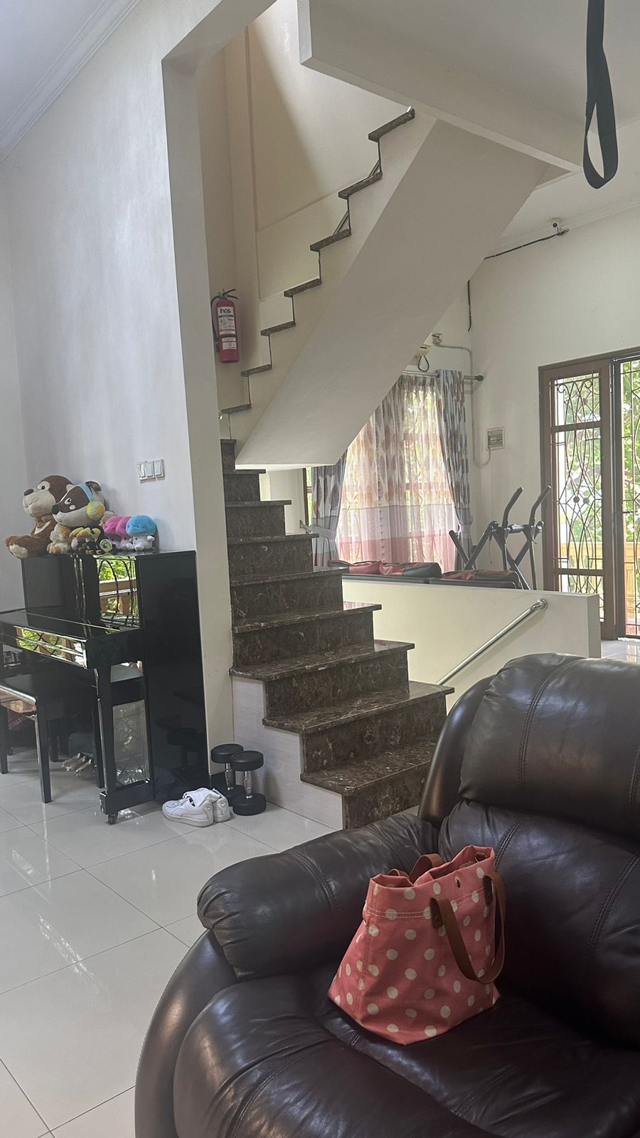 Dijual rumah hook di Cipinang Indah, Pondok Bambu, Duren Sawit