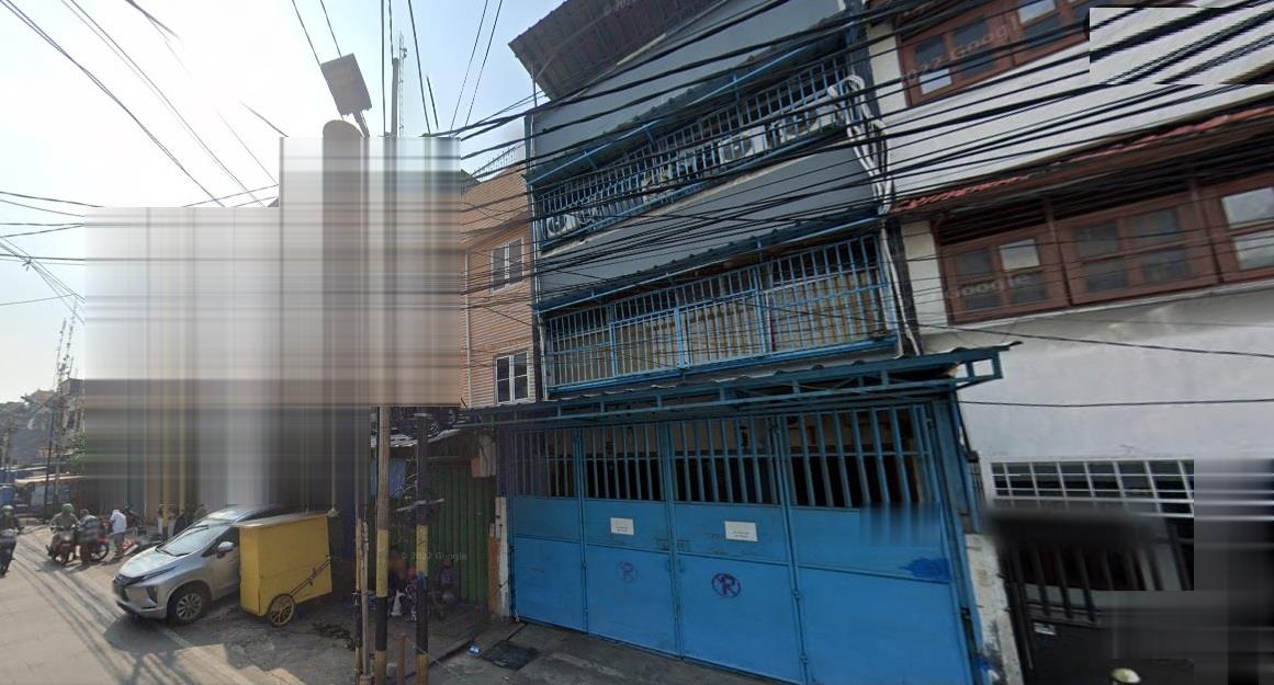 Dijual rumah bentuk ruko bisa usaha di Keagungan, Taman Sari