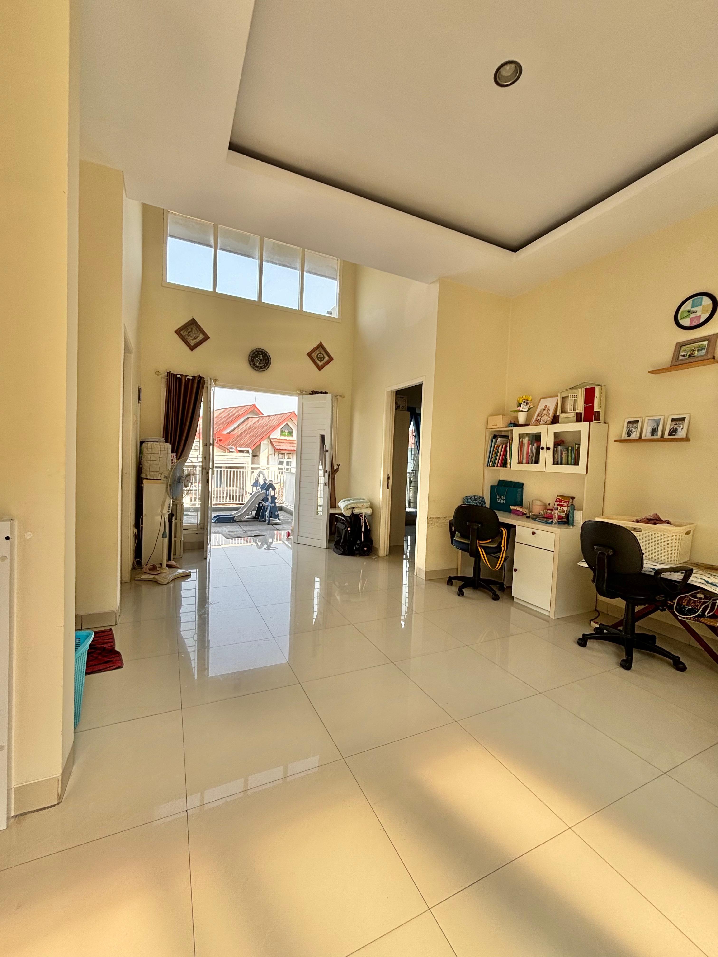 Dijual Rumah Villa Bintaro Regency Pondok Kacang Timur