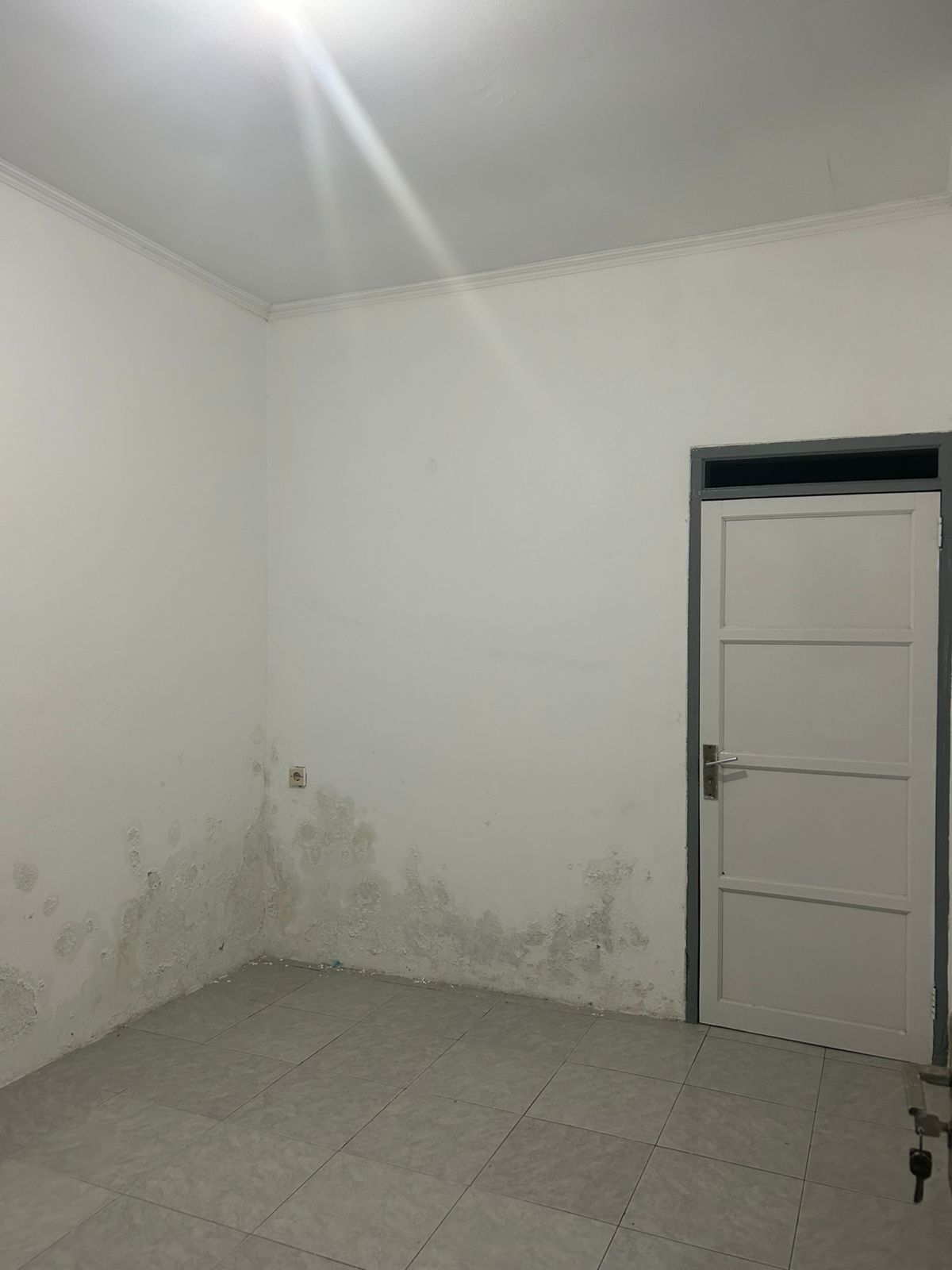 Dijual cepat rumah minimalis 500 jutaan di Komplek Riung Bandung
