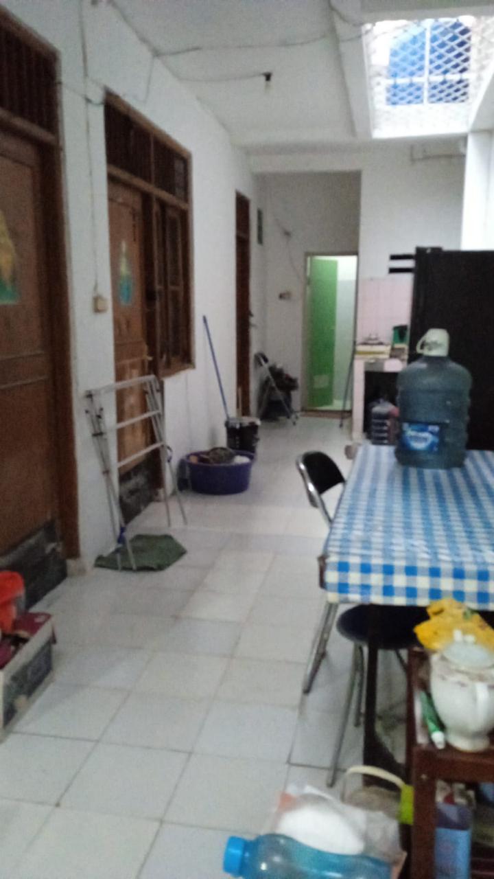 Dijual rumah hitung tanah diarea Gajah Mada, Krukut, Taman Sari