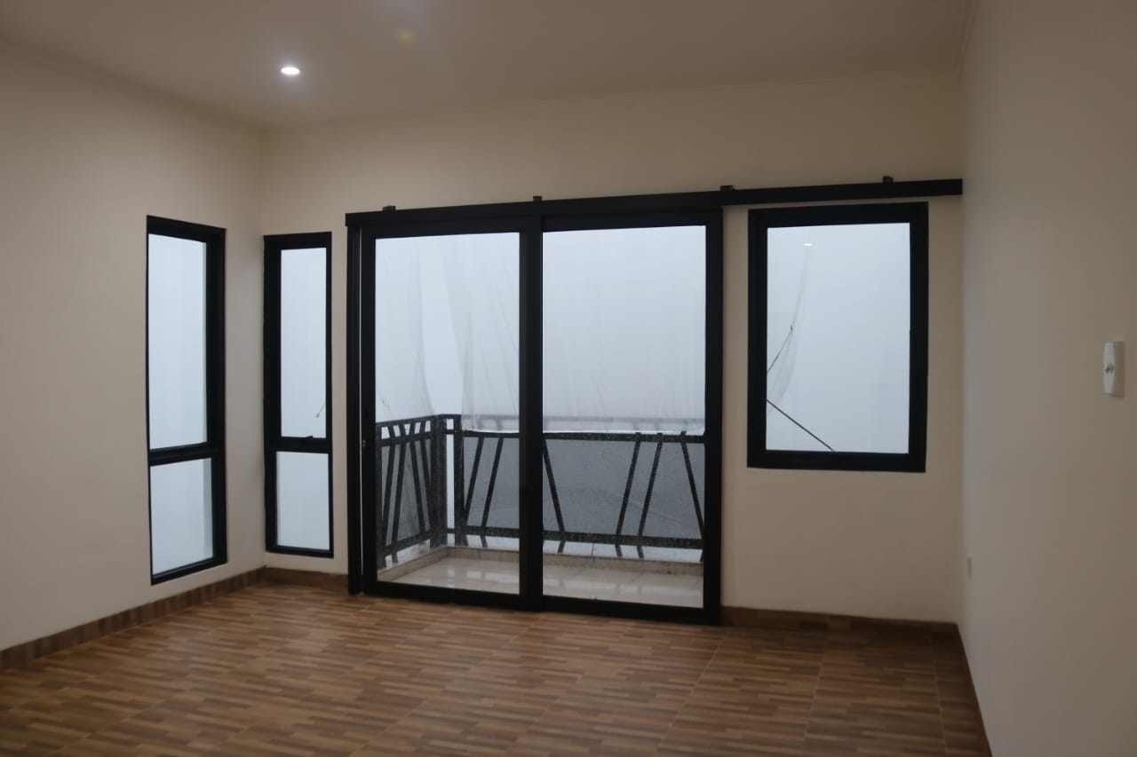 Dijual rumah Baru komplek di Serua, Ciputat, Tangerang Selatan