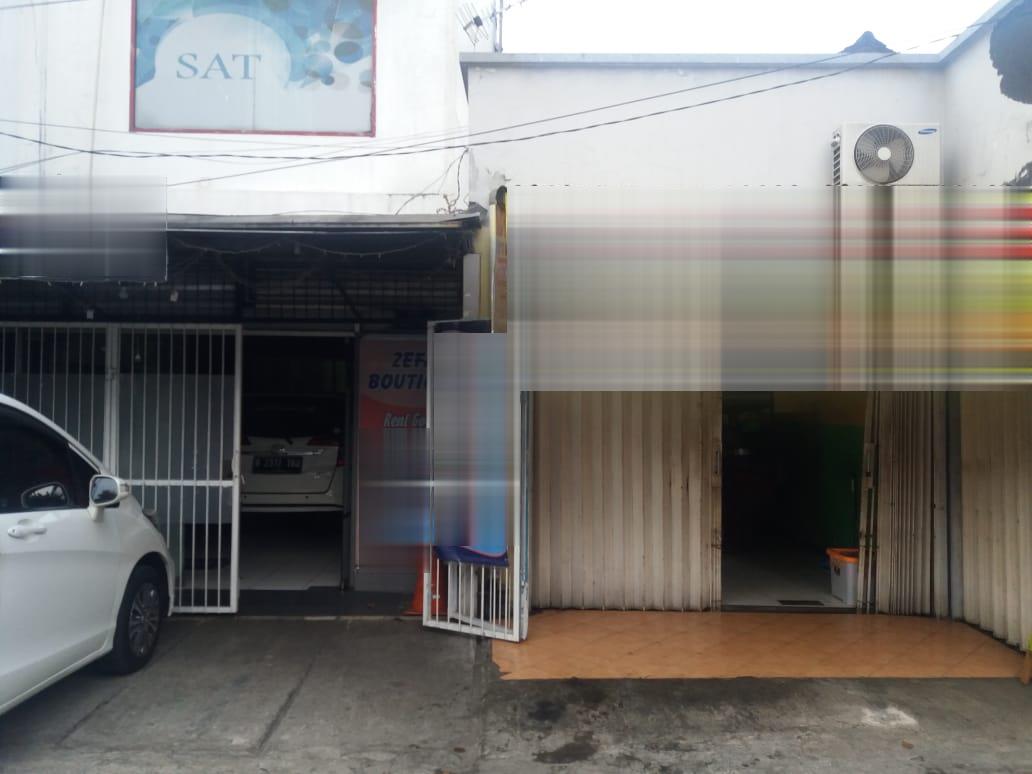 Dijual rumah bentuk ruko di Pondok Gede, Dukuh, Kramat Jati