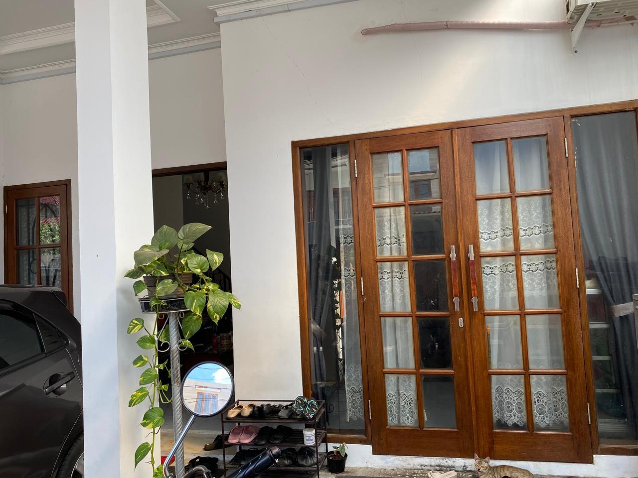 Dijual rumah baru spesial di Matraman, Palmeriam, Jakarta Timur